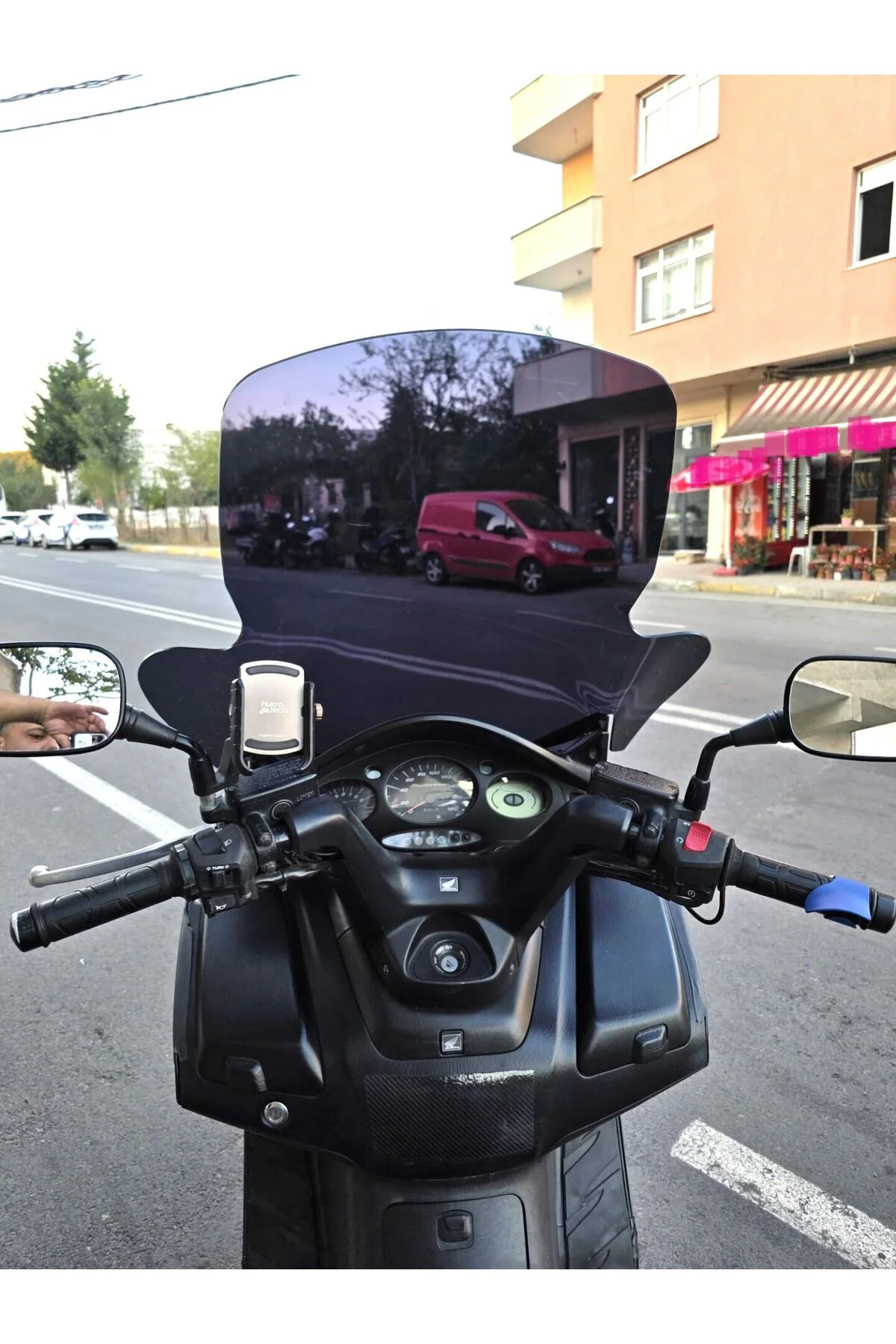 Honda Silverwing FJS 400 Ön Cam 2001-2012 Model 68cm Siyah Renkli