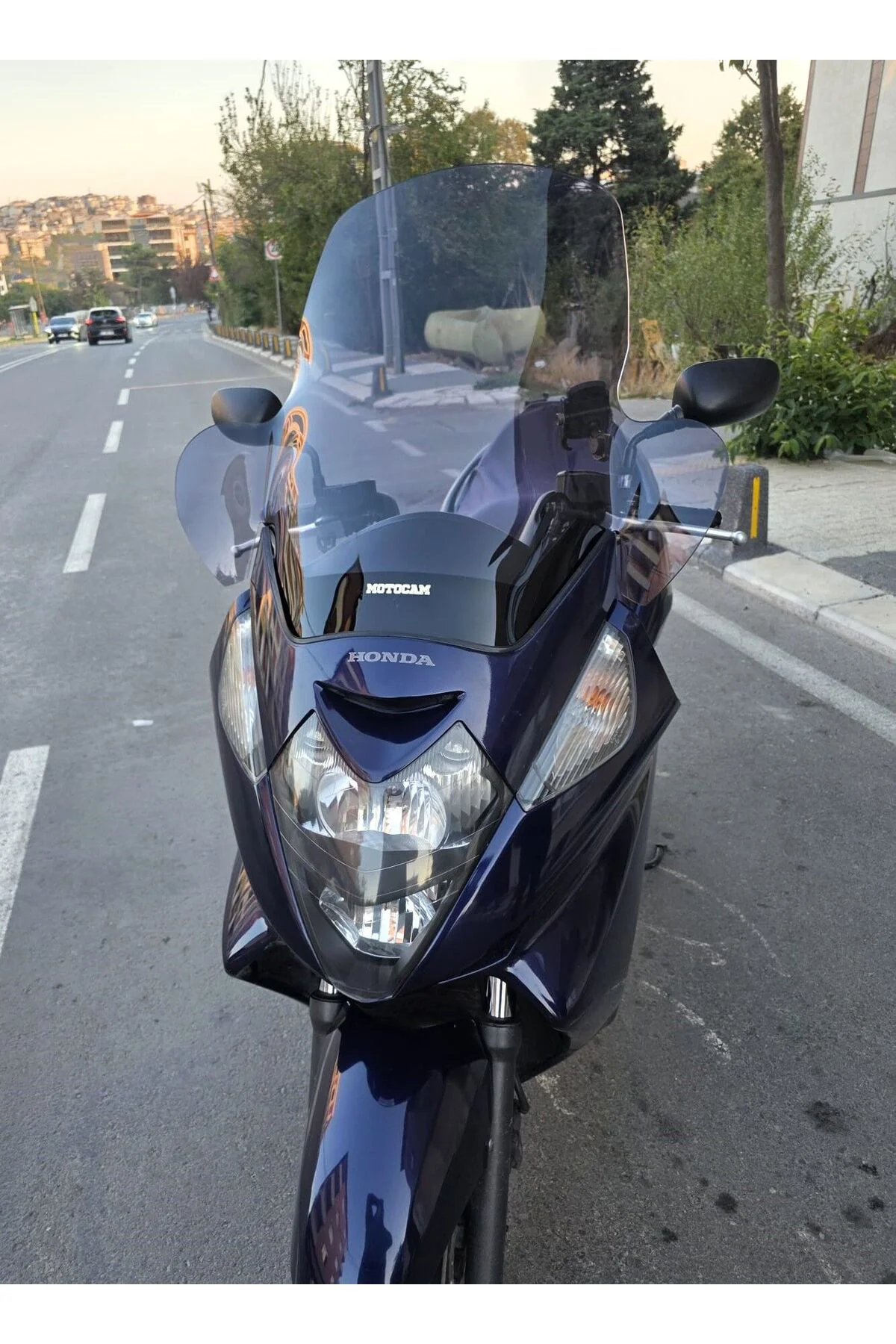 Honda Silverwing SWT 400 Ön Cam 2006-2009 Model 68cm Füme Renkli 