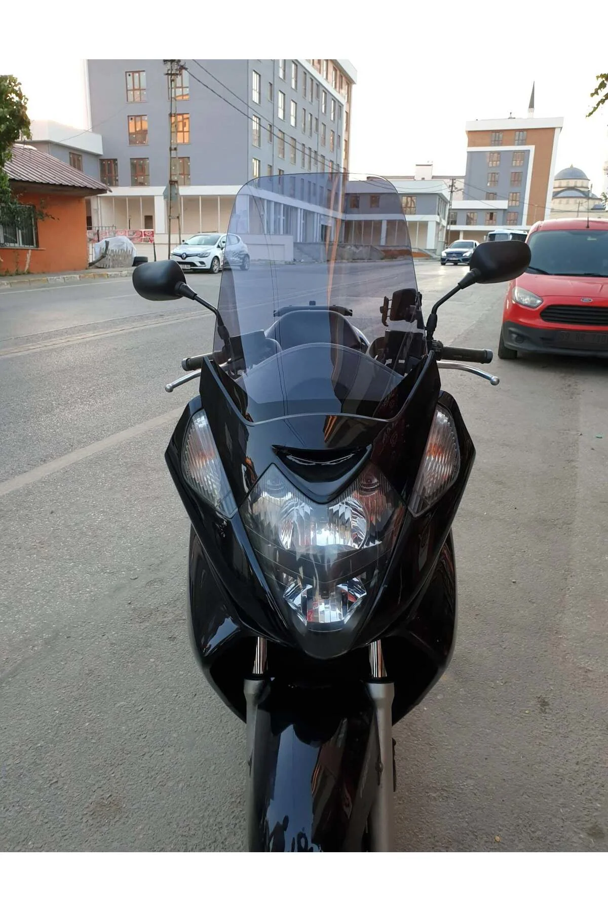 Honda Silverwing SWT 400 Ön Cam 2006-2009 Model 56cm Füme Renkli 