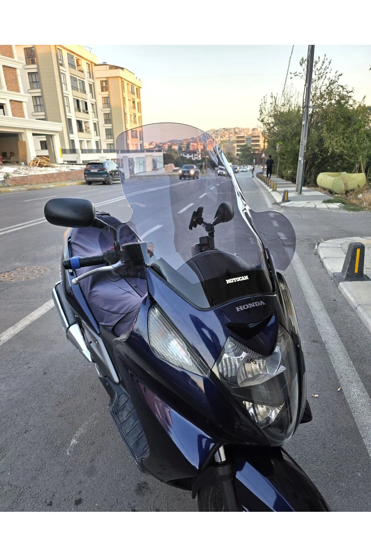 Honda Silverwing SWT 400 Ön Cam 2006-2009 Model 68cm Füme Renkli 