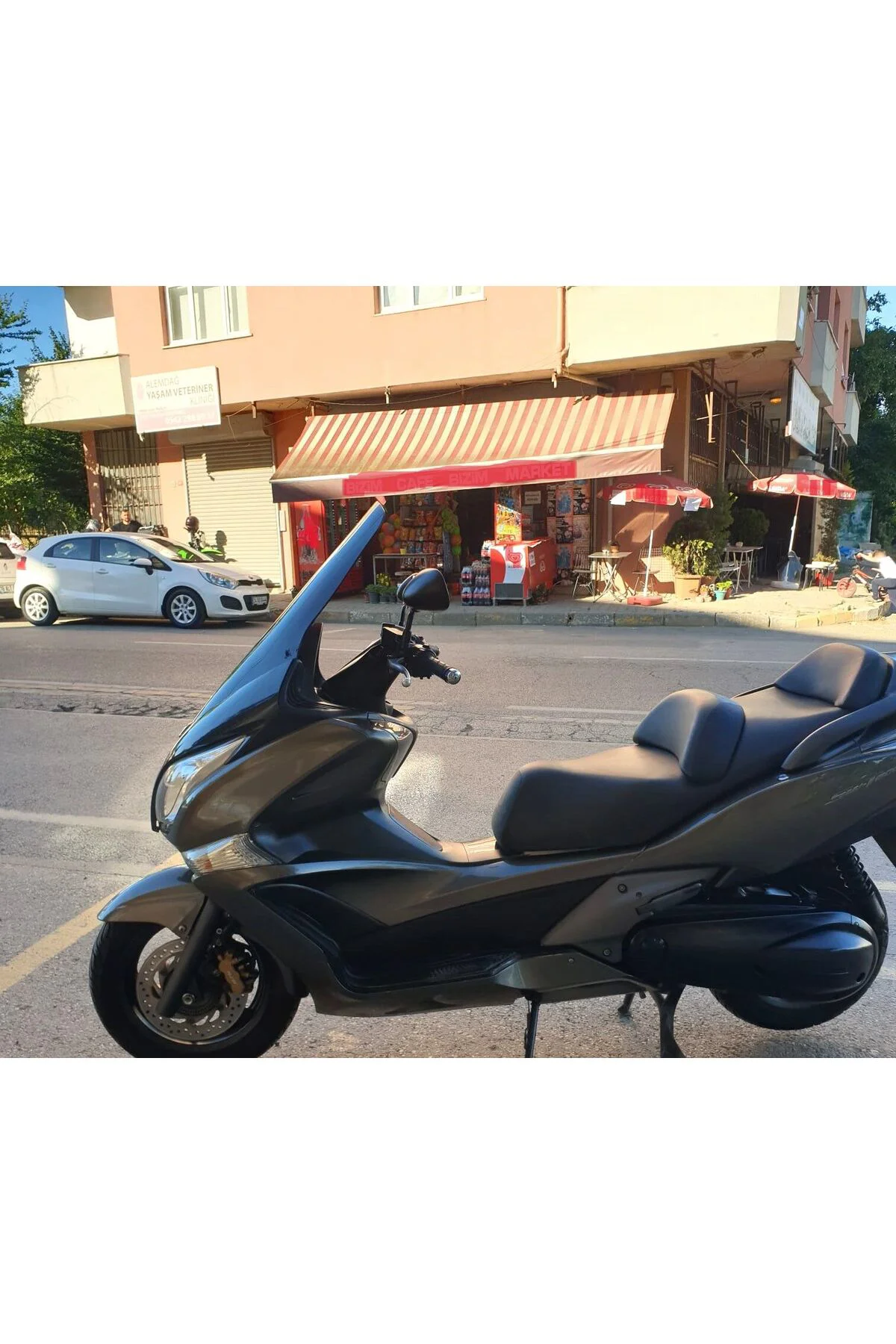Honda Silverwing SWT 600 Ön Cam 2008-2013 Model 71cm Siyah Renkli