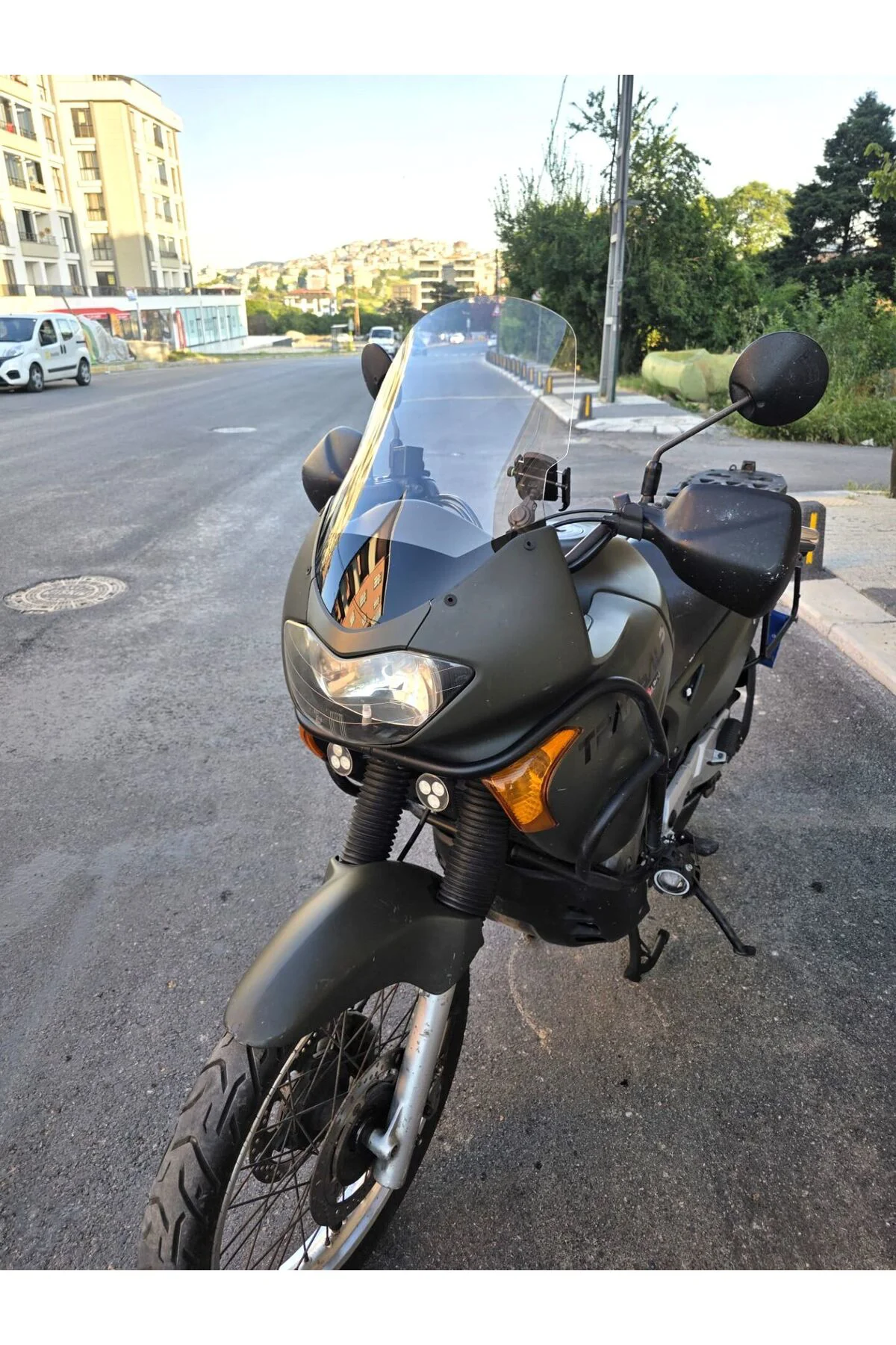 Honda Transalp XL 650 Ön Cam 2000-2008 Model 54cm Şeffaf Renkli 4mm