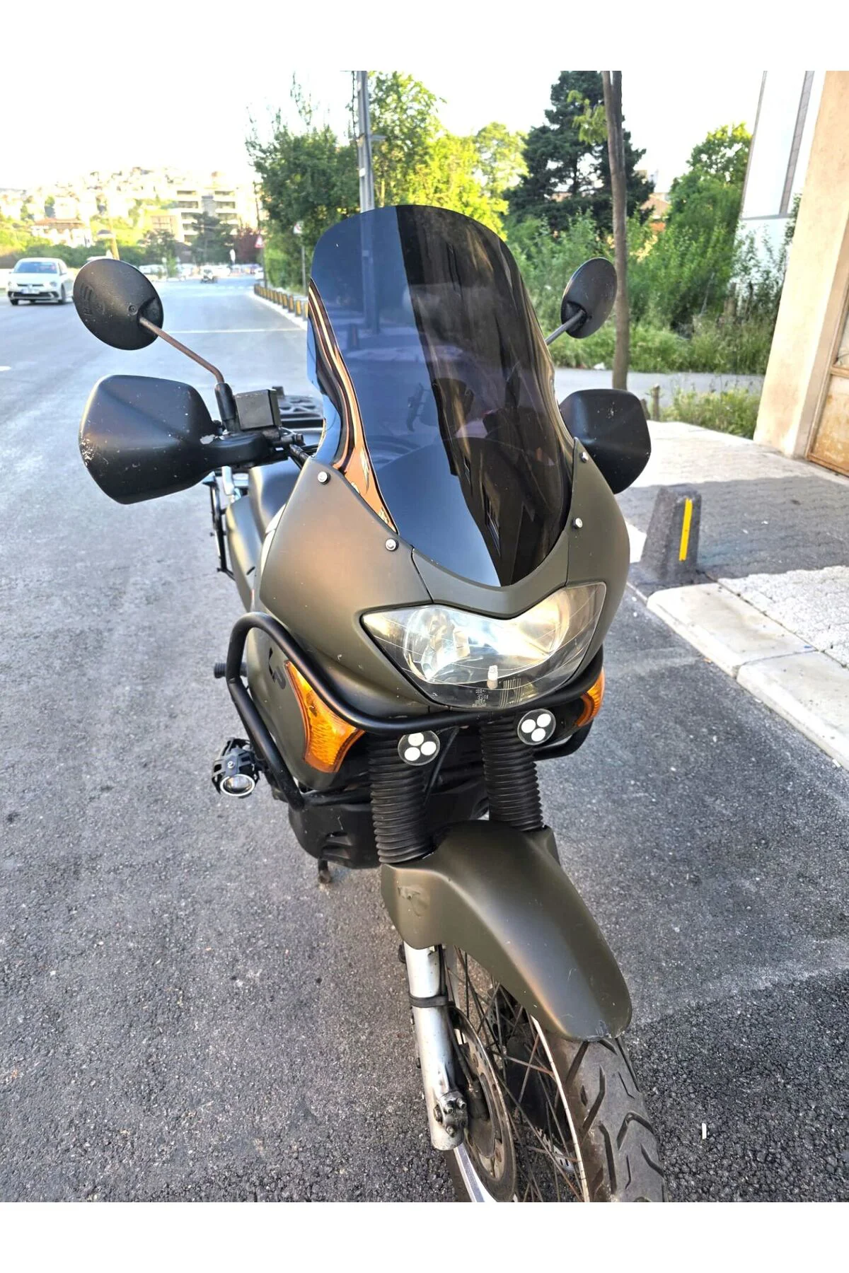 Honda Transalp XL 650 Ön Cam 2000-2008 Model 54cm Siyah Renkli 4m