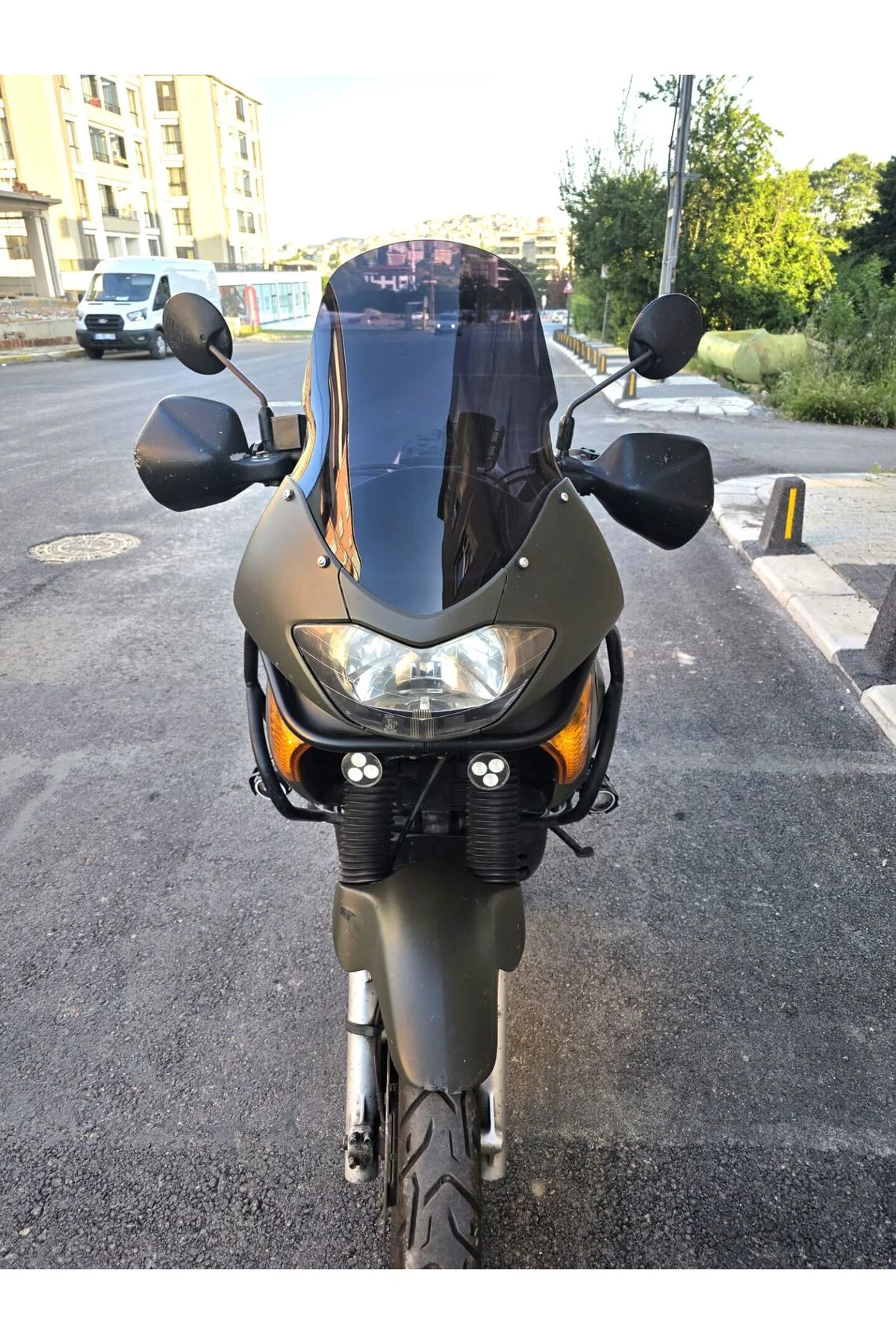 Honda Transalp XL 650 Ön Cam 2000-2008 Model 54cm Siyah Renkli 4m
