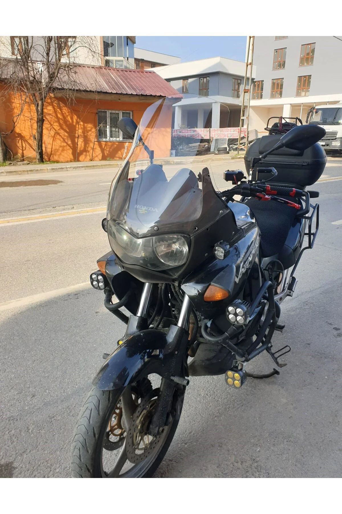 Honda Varadero Ön Cam 1999-2003 Model 54cm Şeffaf Renkli 4mm