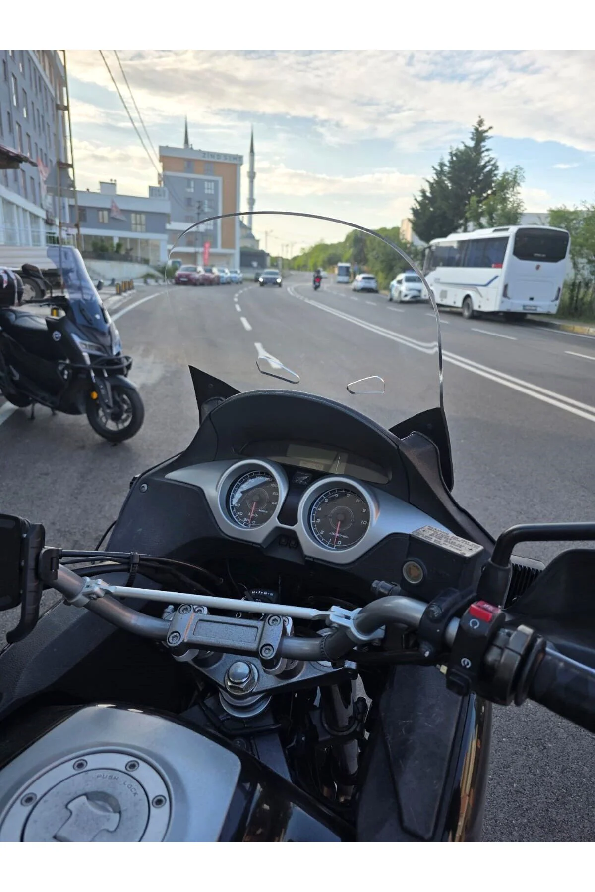 Honda Varadero XL 650 Ön Cam 2004-2011 Model 48cm Şeffaf Renkli 4mm