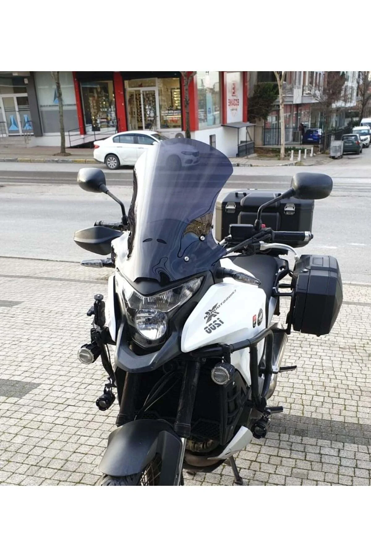 Honda VFR 1200 Ön Cam 2012-2015 Model 50cm Siyah Renkli 4mm