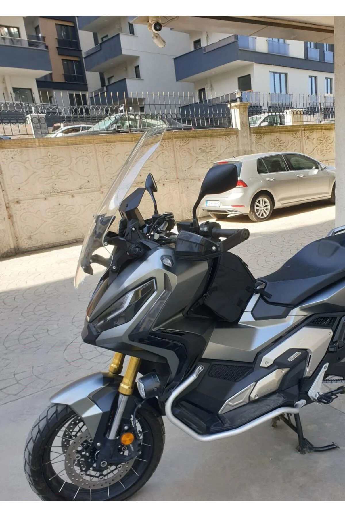 Honda X-ADV 750 Ön Cam 2021-2026 Model 72cm Şeffaf Renkli 4mm UZU