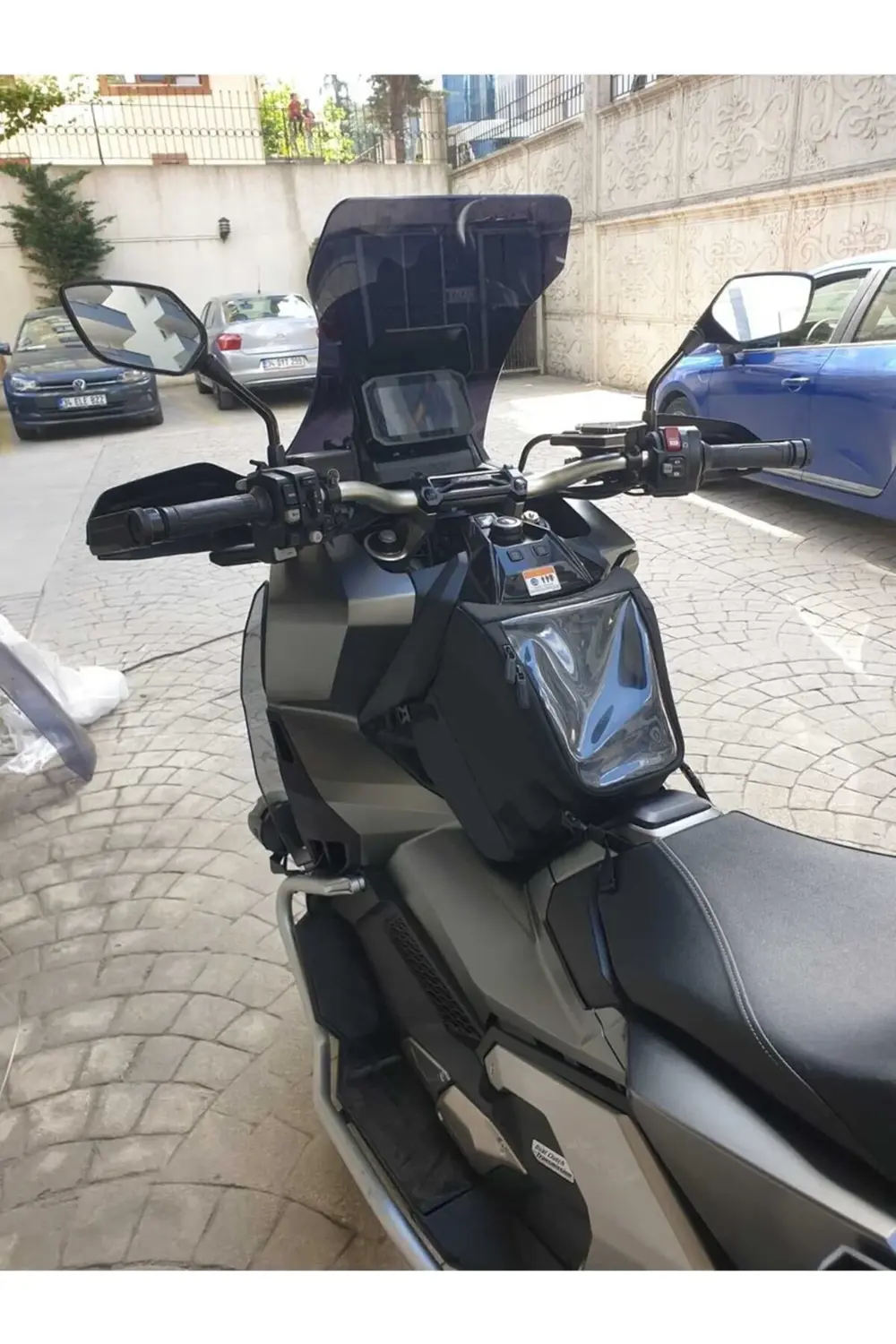 Honda X-ADV 750 Ön Cam 2021-2025 Model 72cm Siyah Renkli 4mm UZUN