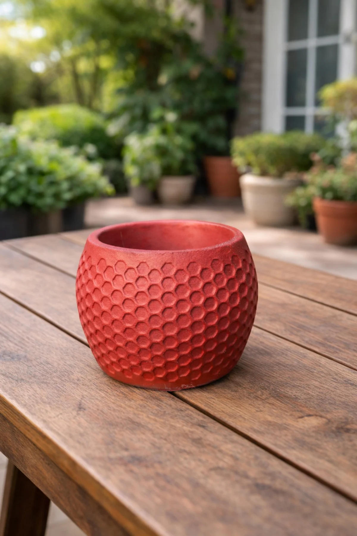Honeycomb Desenli Kırmızı Saksı - Görsel 3