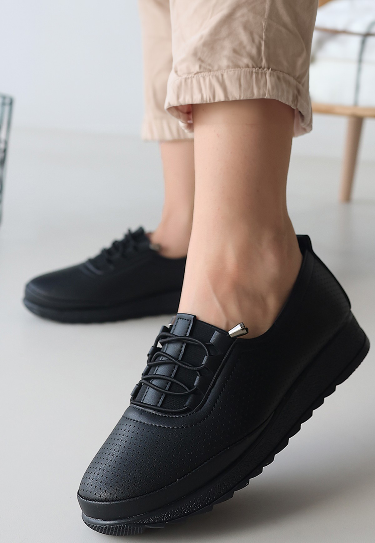 Hooset Siyah Cilt Babet Ayakkabı Hooset Siyah Cilt Babet Ayakkabı