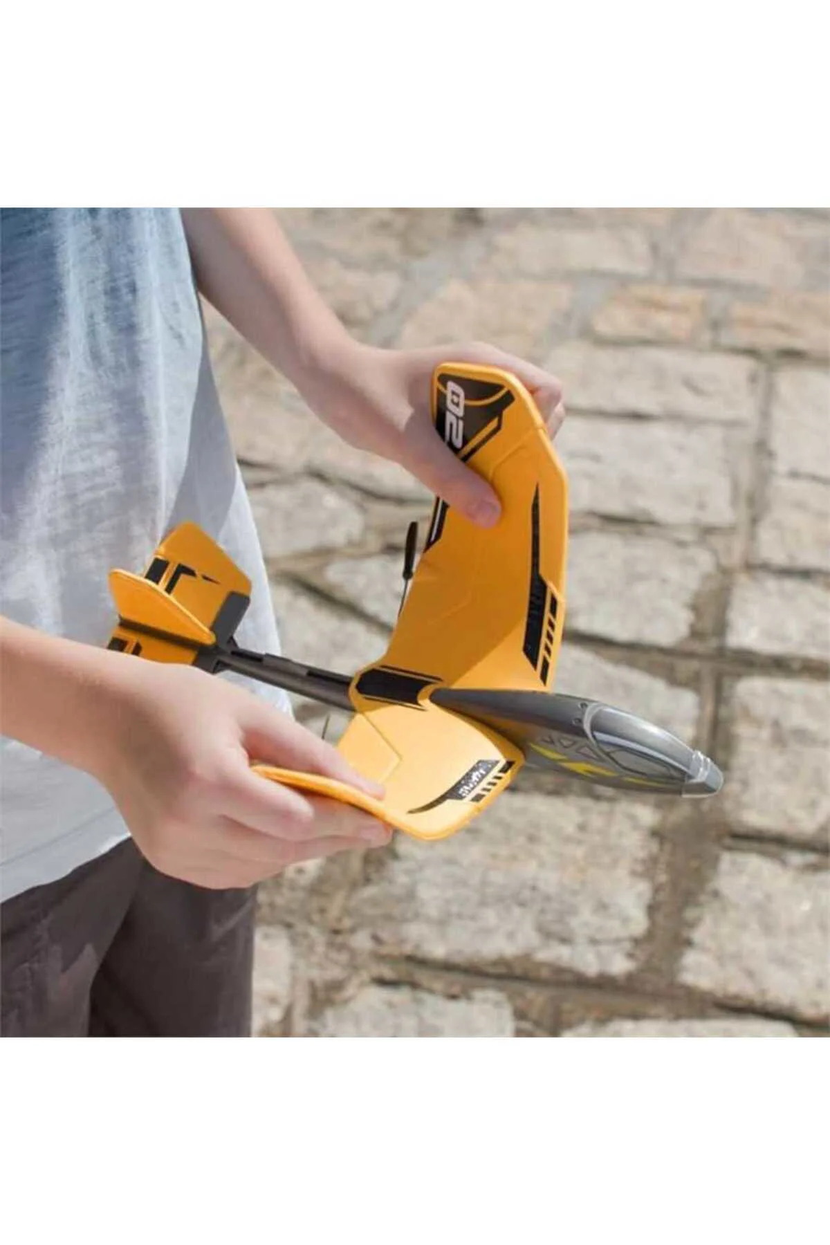 Hornet Evo Kumandalı Uçak 85740