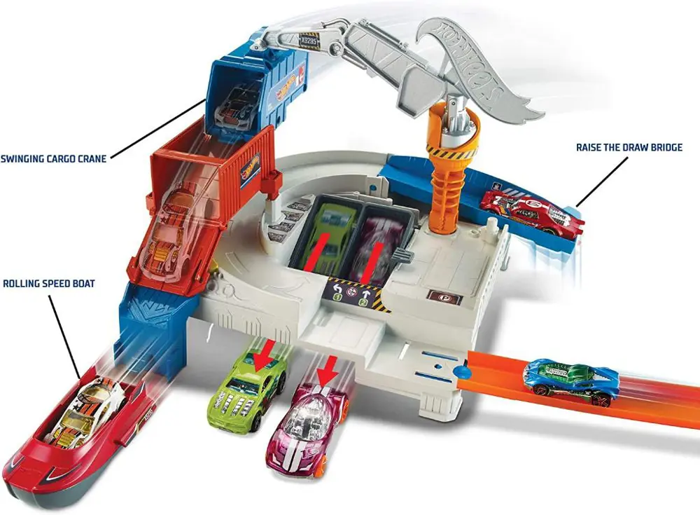 Hot Wheels Efsanevi Macera Serisi Tersaneden Kaçış GGF89-GGF90