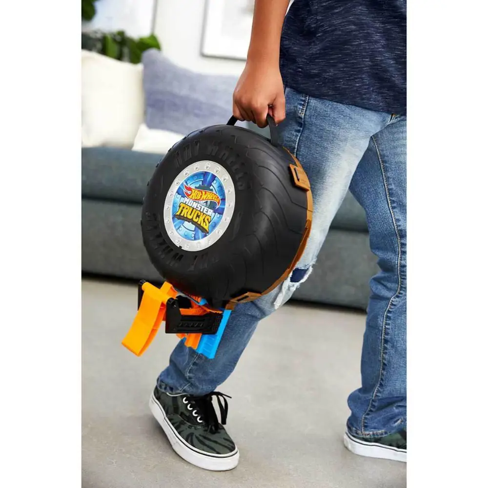 Hot Wheels Monster Trucks Akrobasi Tekerleği Oyun Seti GVK48 Hot Wheels Monster Trucks Akrobasi Tekerleği Oyun Seti GVK48