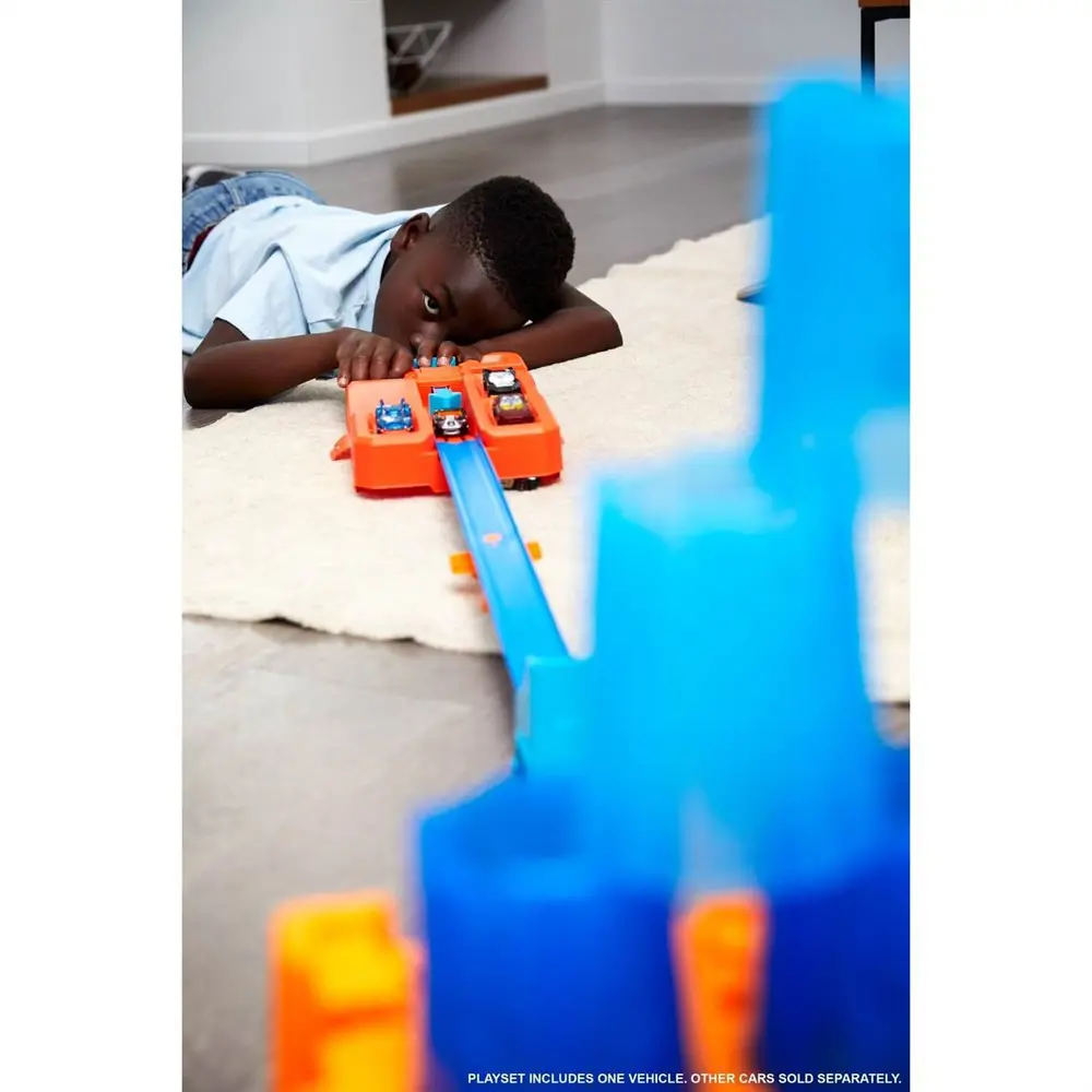Hot Wheels Track Builder Serisi Yarış Seti Turuncu FLK89-GCF91