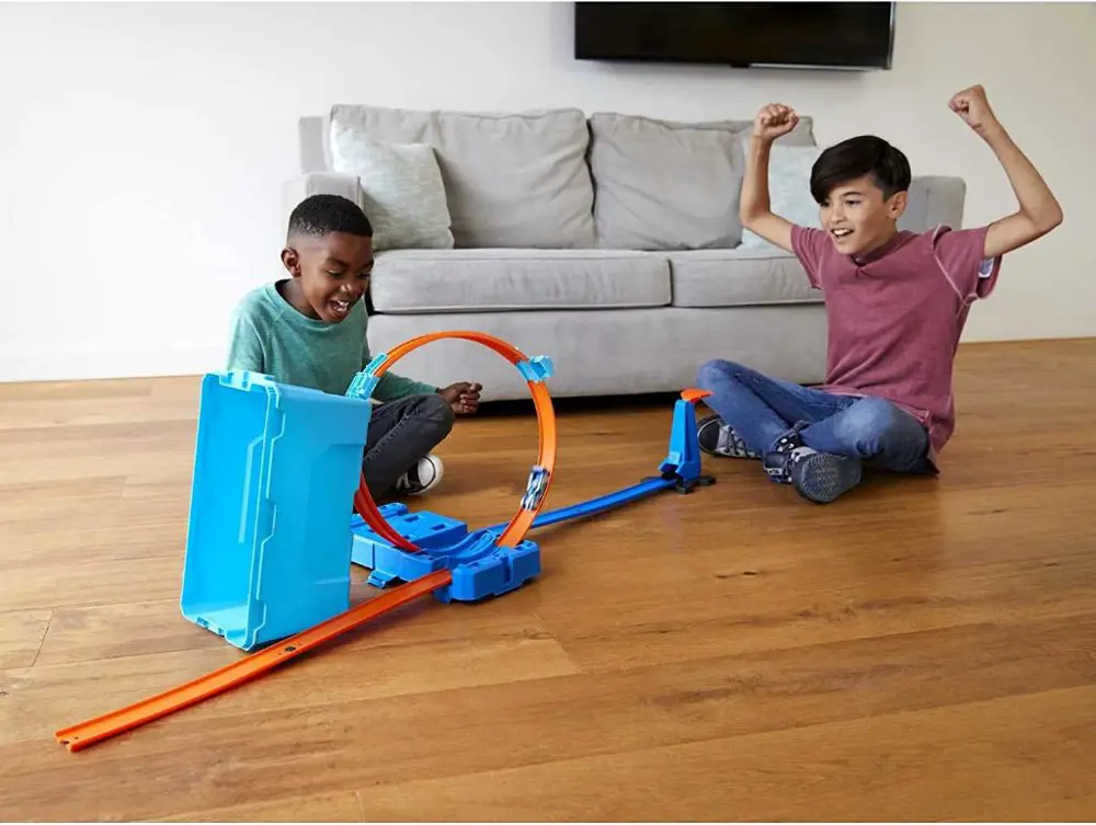 Hot Wheels Track Builder Uzman Serisi Yarış Seti FLK89-FLK90