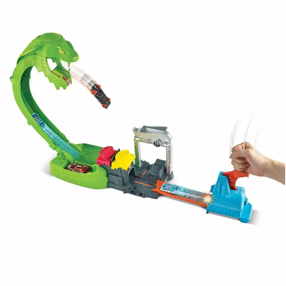 Hot Wheels Zehirli Yılanla Çarpışma Oyun Seti GTT93