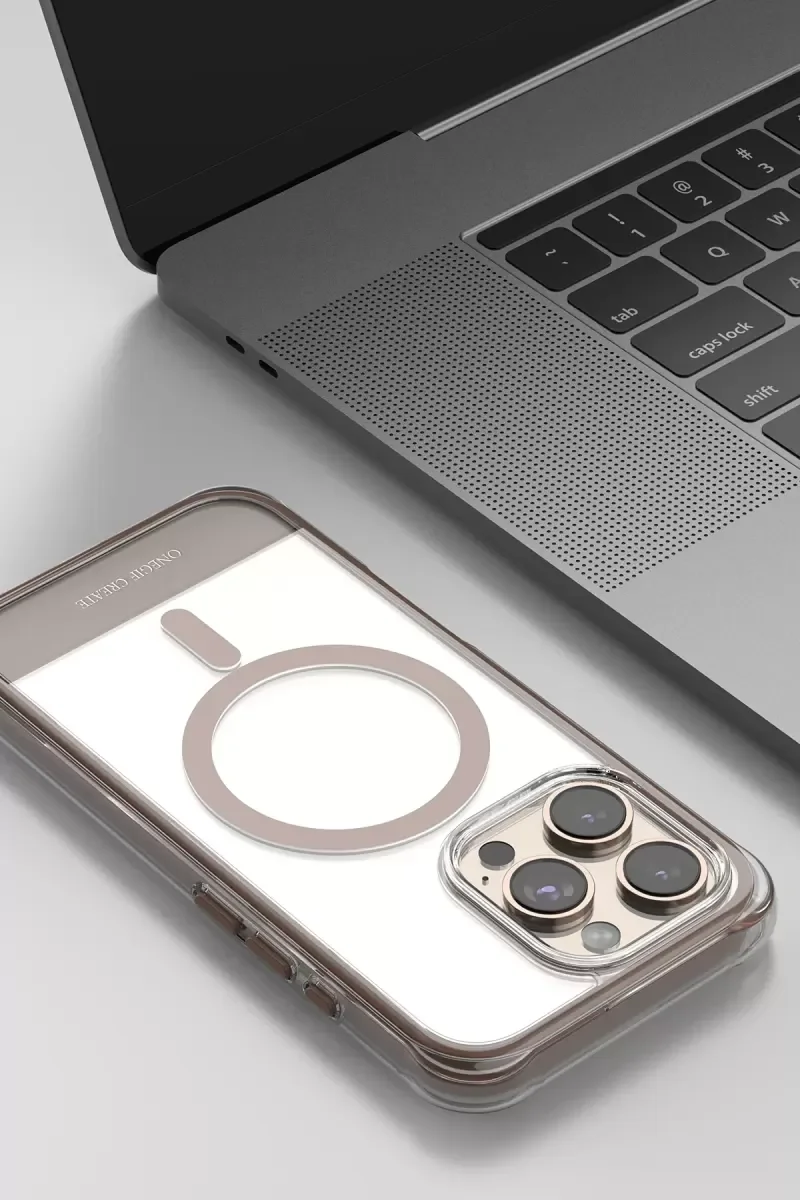 Hulk Magsafe Kapak iPhone 16 Pro ile Uyumlu - Hava Yastığı Düşme Koruması, Beyaz