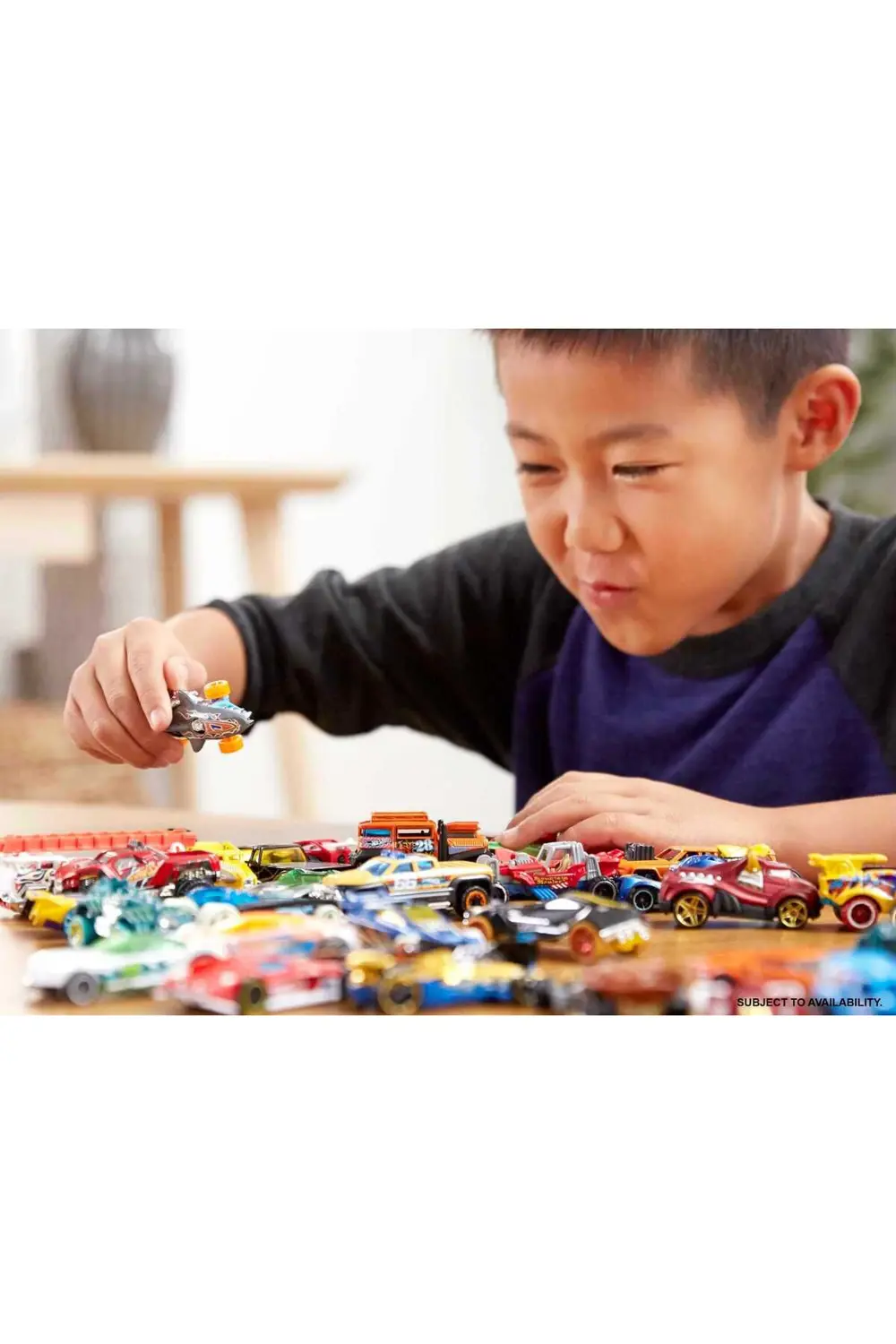 HW YİRMİLİ ARABA SETİ