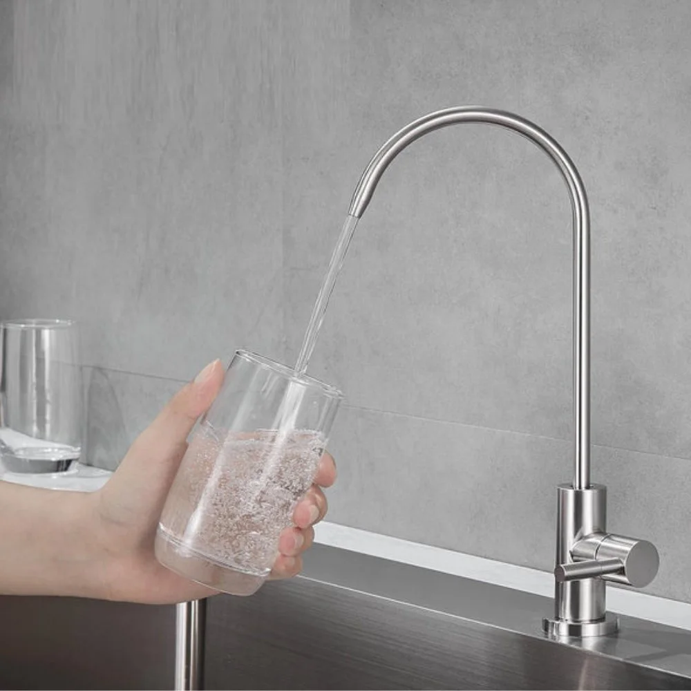 Hyperwell Inox 304 Paslanmaz Lüx Musluk - Tüm Tezgah altı ürünle Hyperwell Inox 304 Paslanmaz Lüx Musluk - Tüm Tezgah altı ürünle