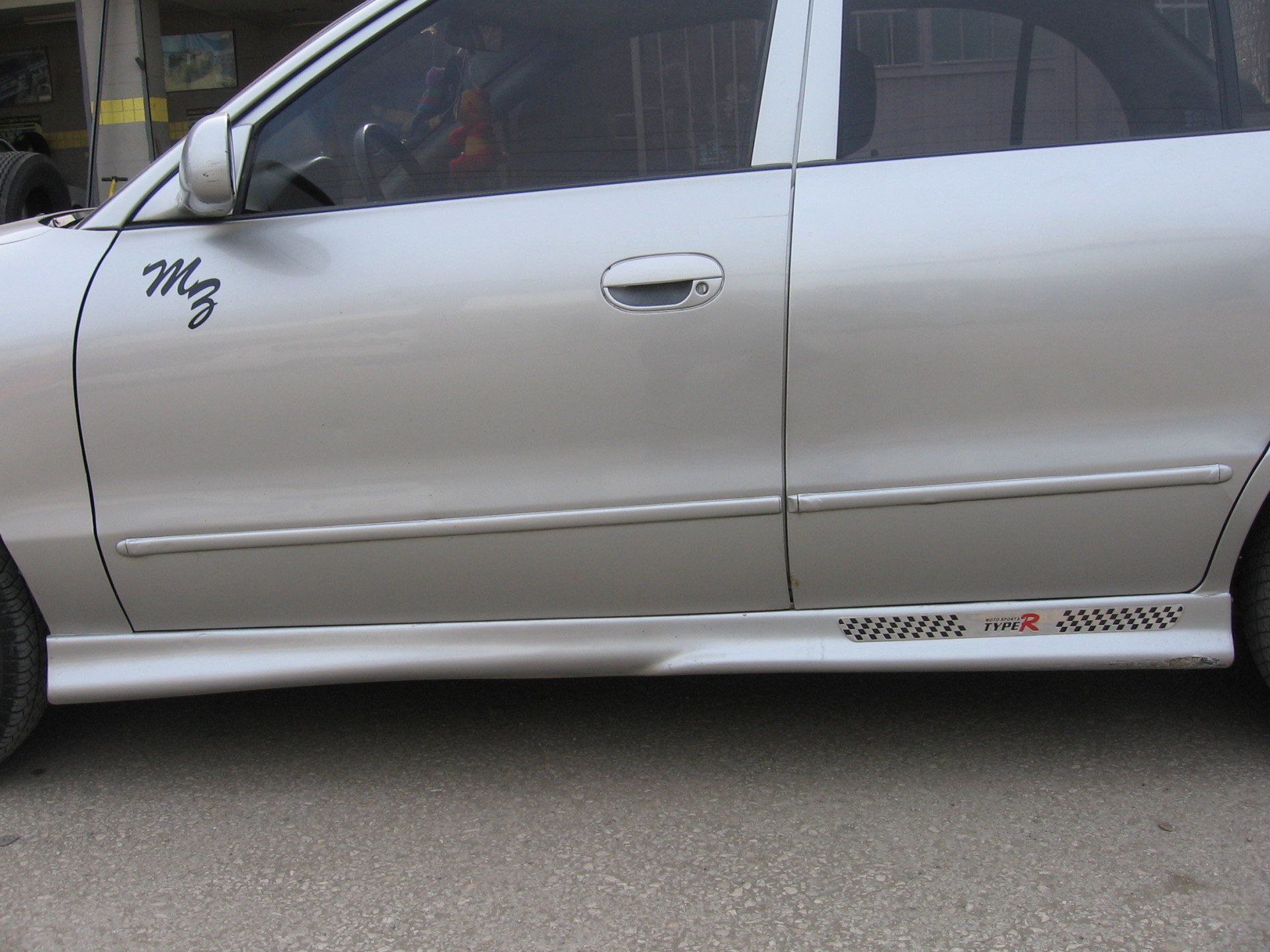 Hyundai Accent Uyumlu 1 Yan Marşpiyel (Yumurta Kasa )