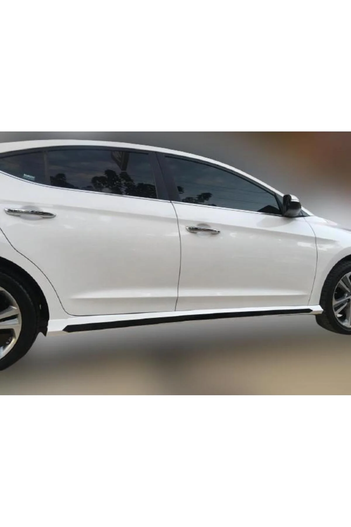 HYUNDAİ ELENTRA 2016-2019 ASTARLI YAN MARŞPİYEL HYUNDAİ ELENTRA 2016-2019 ASTARLI YAN MARŞPİYEL