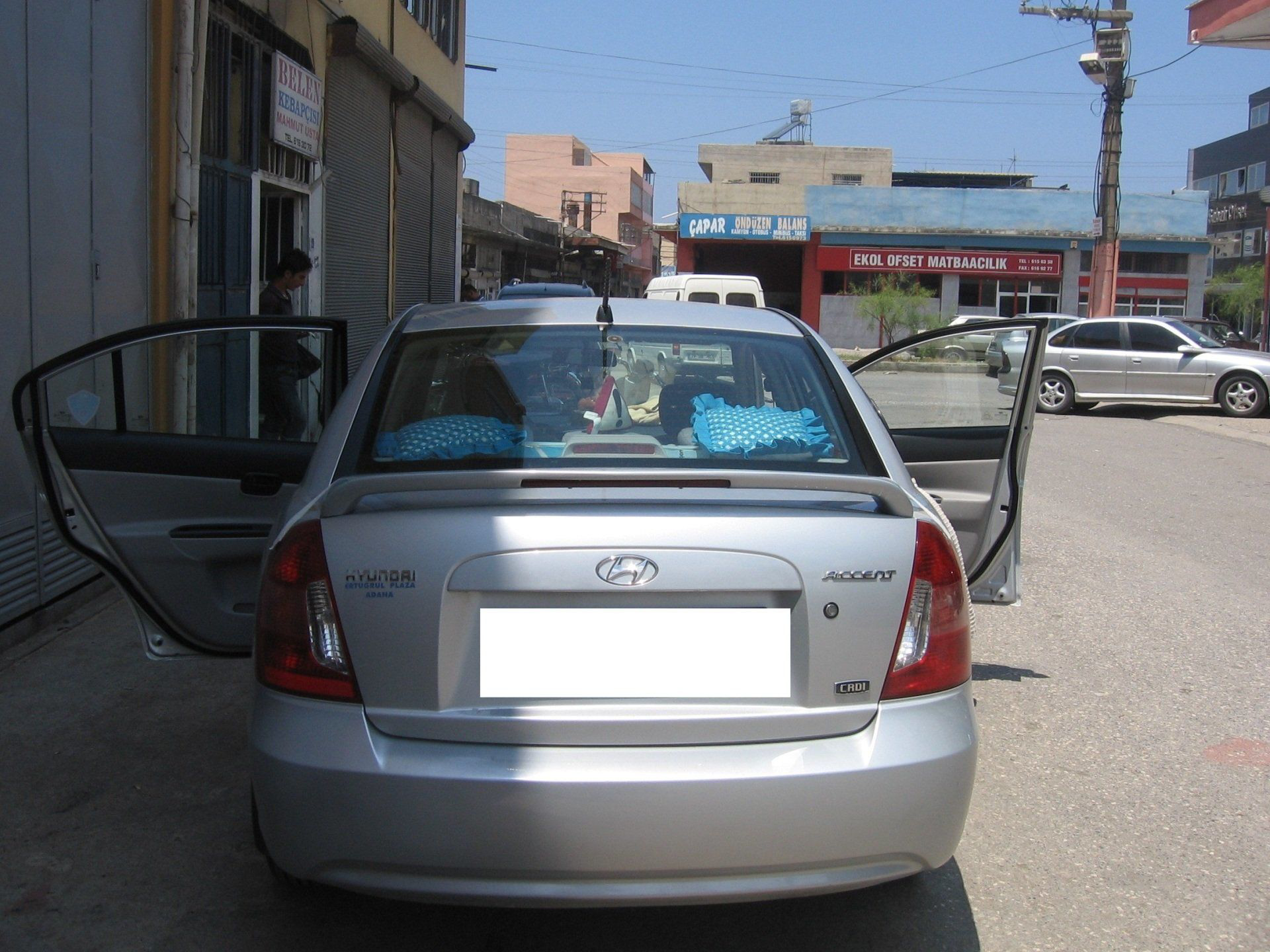 Hyundai Era Uyumlu Spoiler Boyalı Hyundai Era Uyumlu Spoiler Boyalı