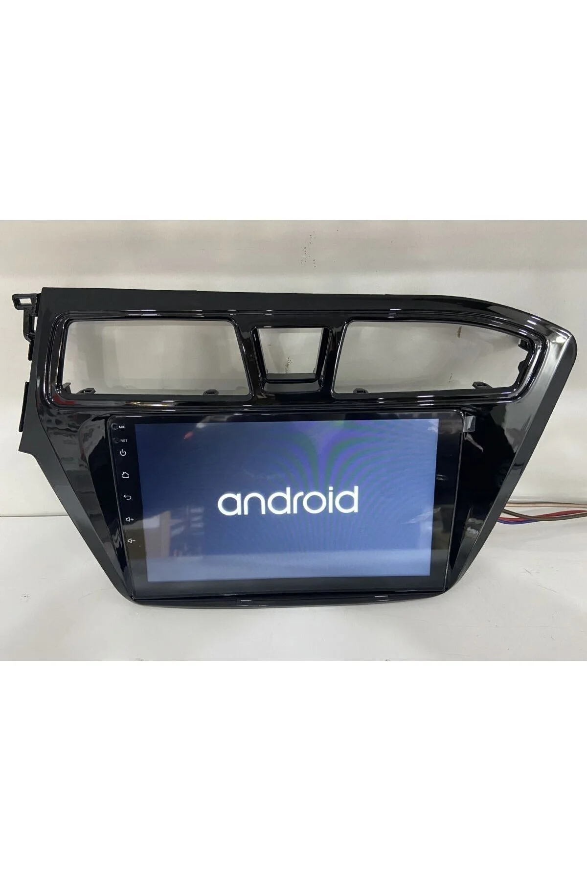 HYUNDAİ İ20 2013-18 ANDROİD 14 2-32 MULTİMEDYA CARPLAY-KAMERA HYUNDAİ İ20 2013-18 ANDROİD 14 2-32 MULTİMEDYA CARPLAY-KAMERA