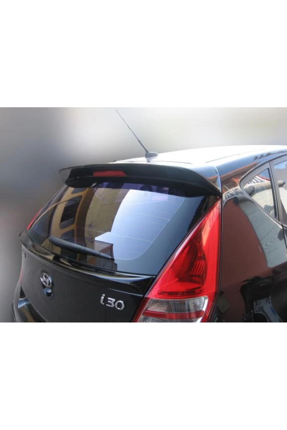 HYUNDAİ İ30 2008-2011 ASTARLI ANATOMİK SPOİLER HYUNDAİ İ30 2008-2011 ASTARLI ANATOMİK SPOİLER