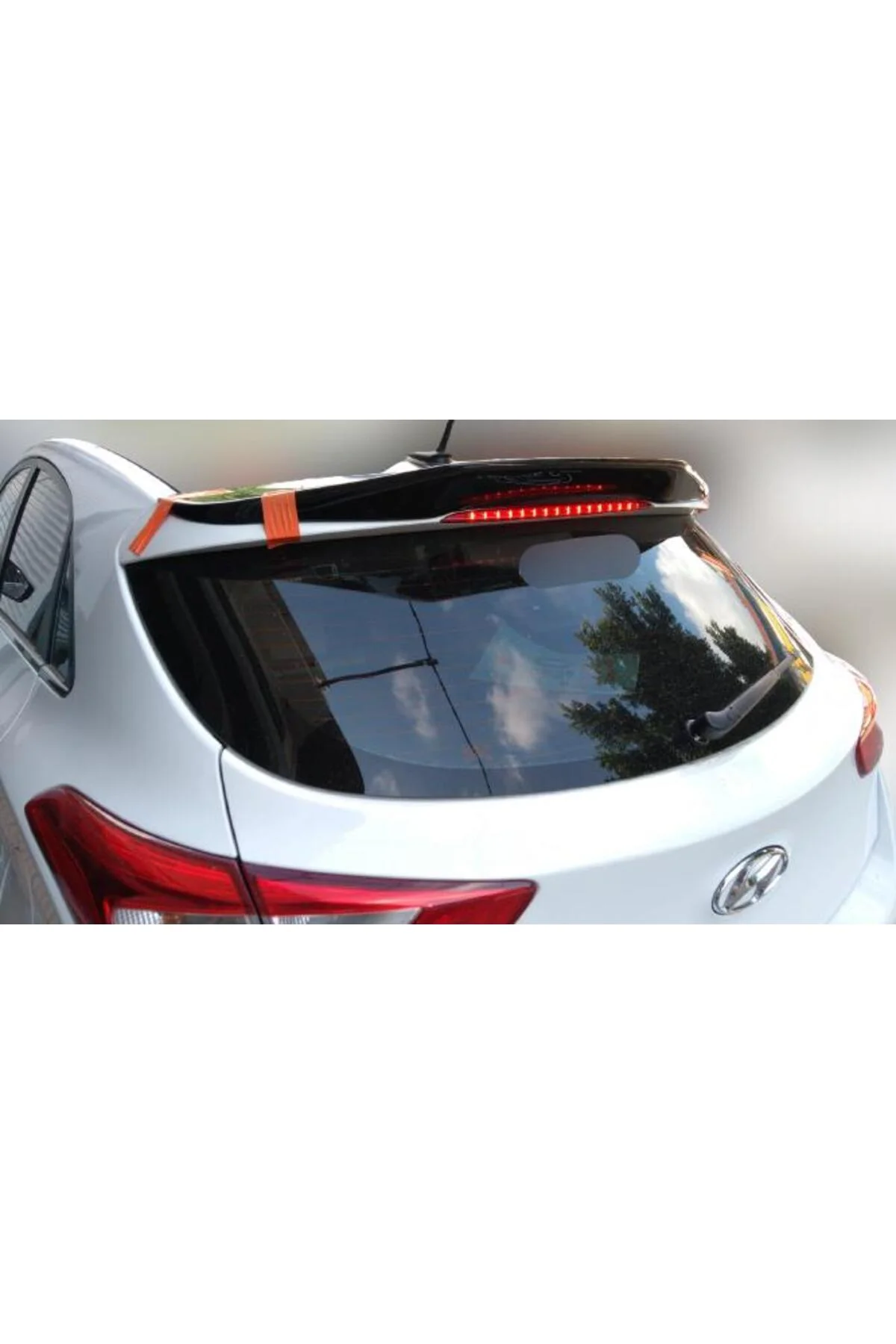 HYUNDAİ İ30 2012-2016 ASTARLI ANATOMİK SPOİLER HYUNDAİ İ30 2012-2016 ASTARLI ANATOMİK SPOİLER