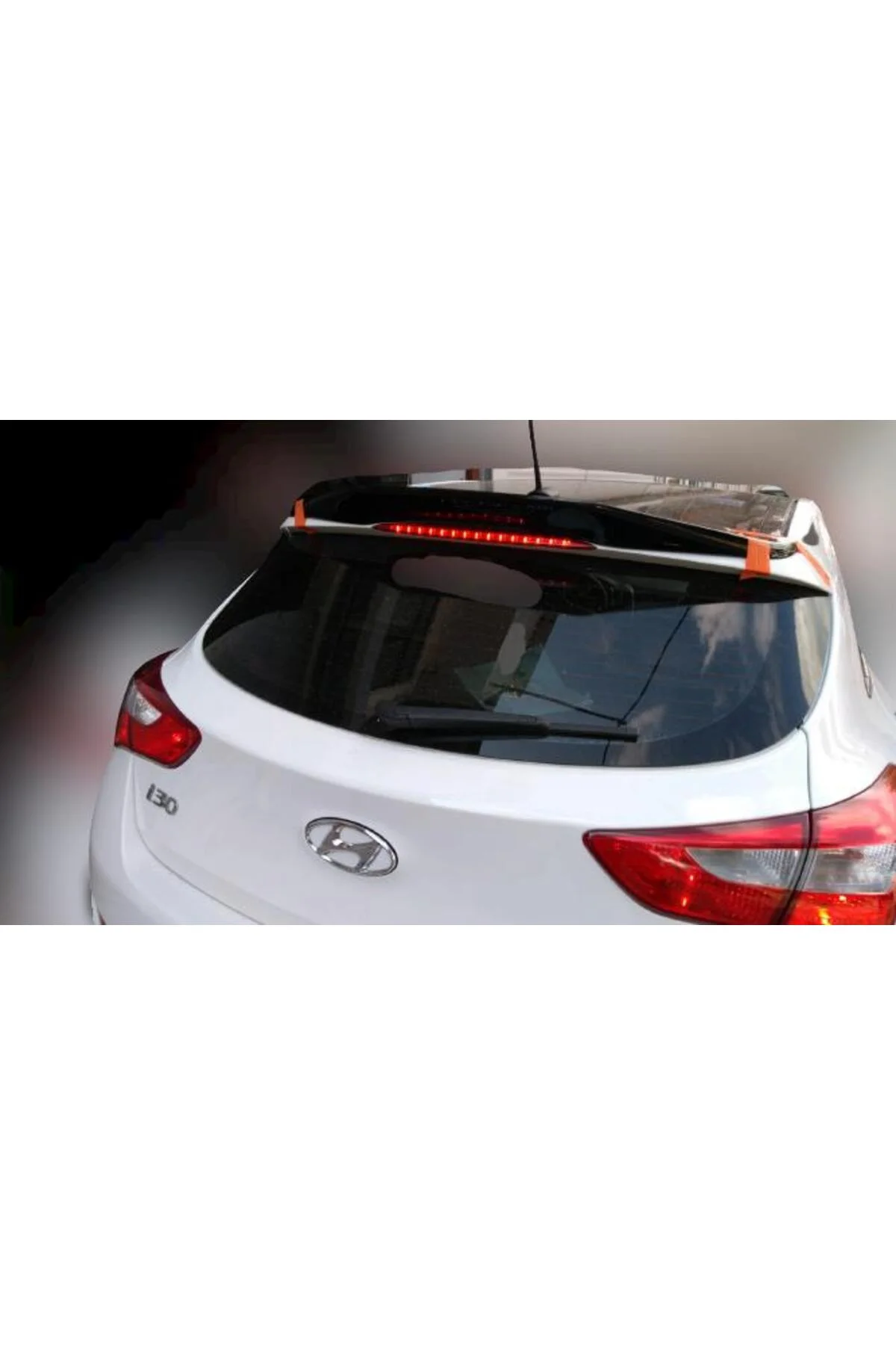 HYUNDAİ İ30 2012-2016 ASTARLI ANATOMİK SPOİLER HYUNDAİ İ30 2012-2016 ASTARLI ANATOMİK SPOİLER