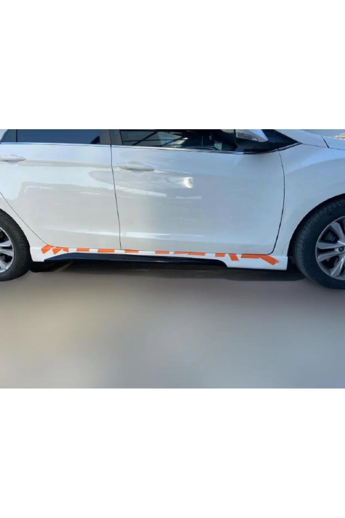 HYUNDAİ İ30 2012-2016 ASTARLI YAN MARŞPİYEL HYUNDAİ İ30 2012-2016 ASTARLI YAN MARŞPİYEL