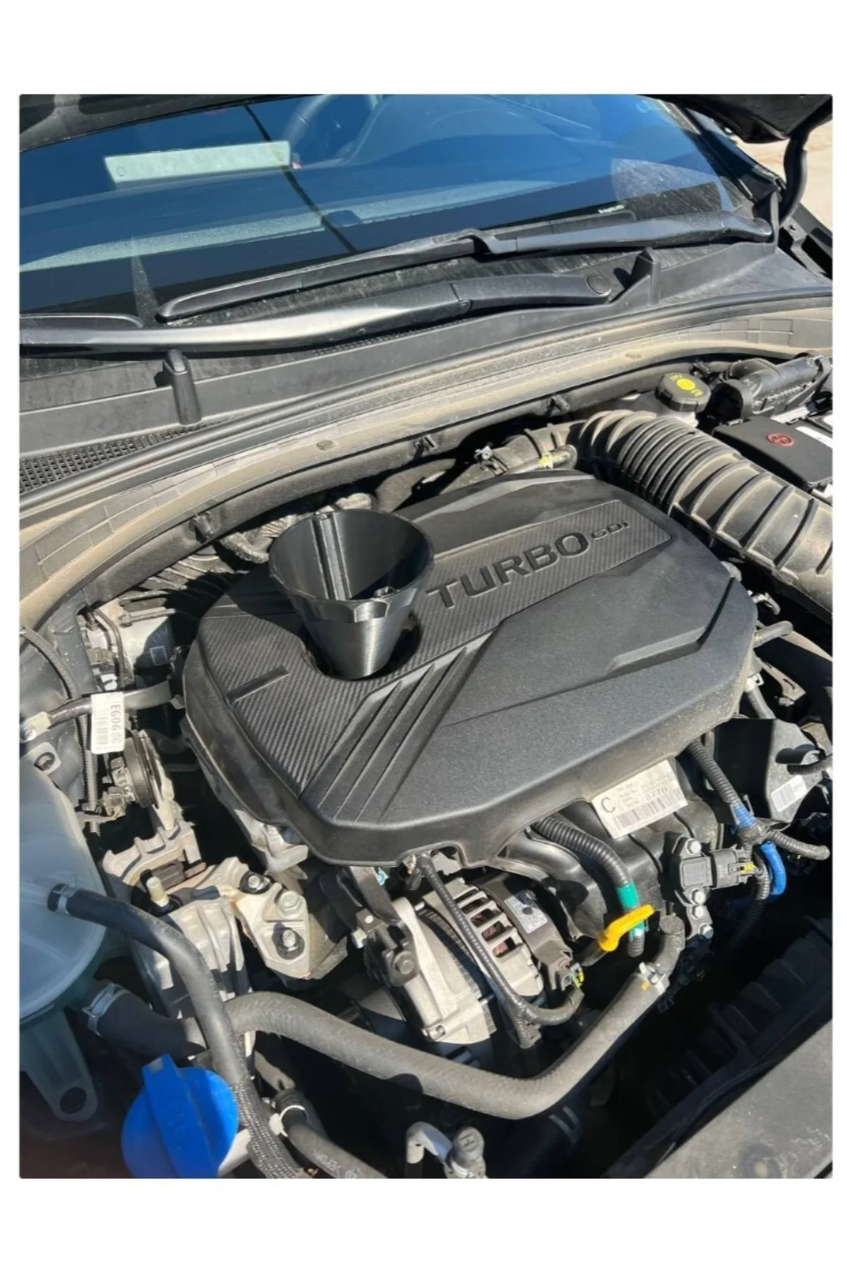 Hyundai Kia Uyumlu Motor Yağı Doldurma Hunisi Dişli Geçmeli