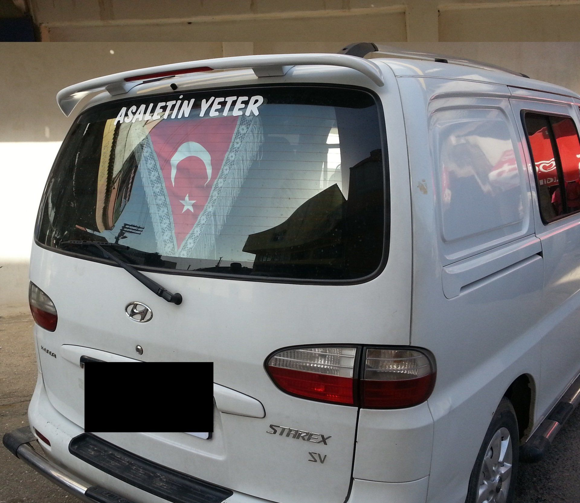 Hyundai Starex Uyumlu Spoiler Boyalı Hyundai Starex Uyumlu Spoiler Boyalı