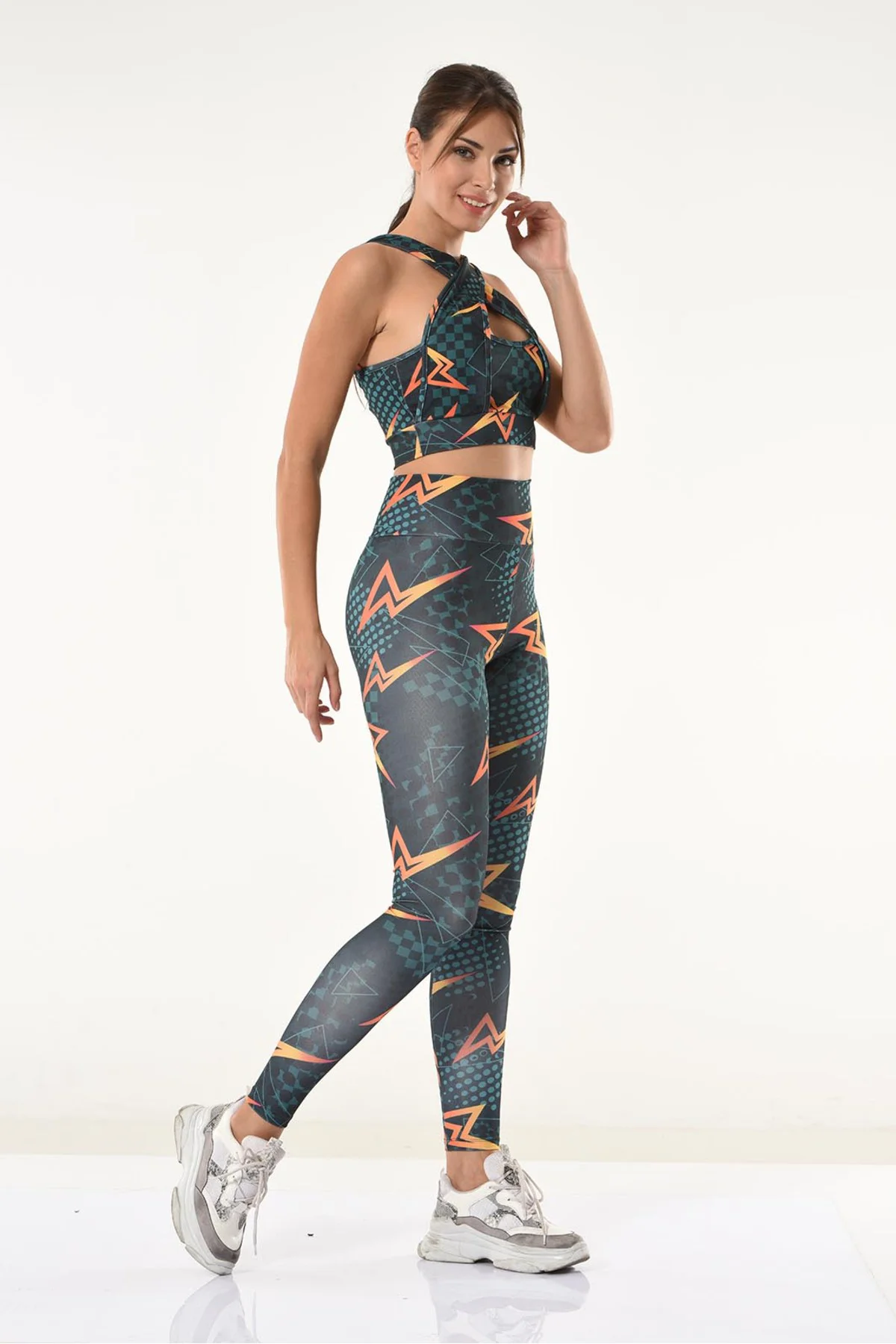 İç Giyim Derya Kurşun Sporcu Batik Büstiyer ve Tayt Takım