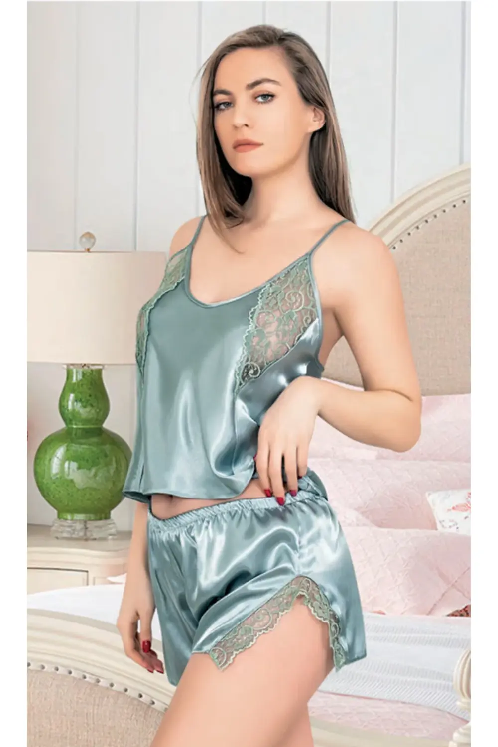 İç Giyim MİSS LARİS Saten Şortlu Gecelik Takım