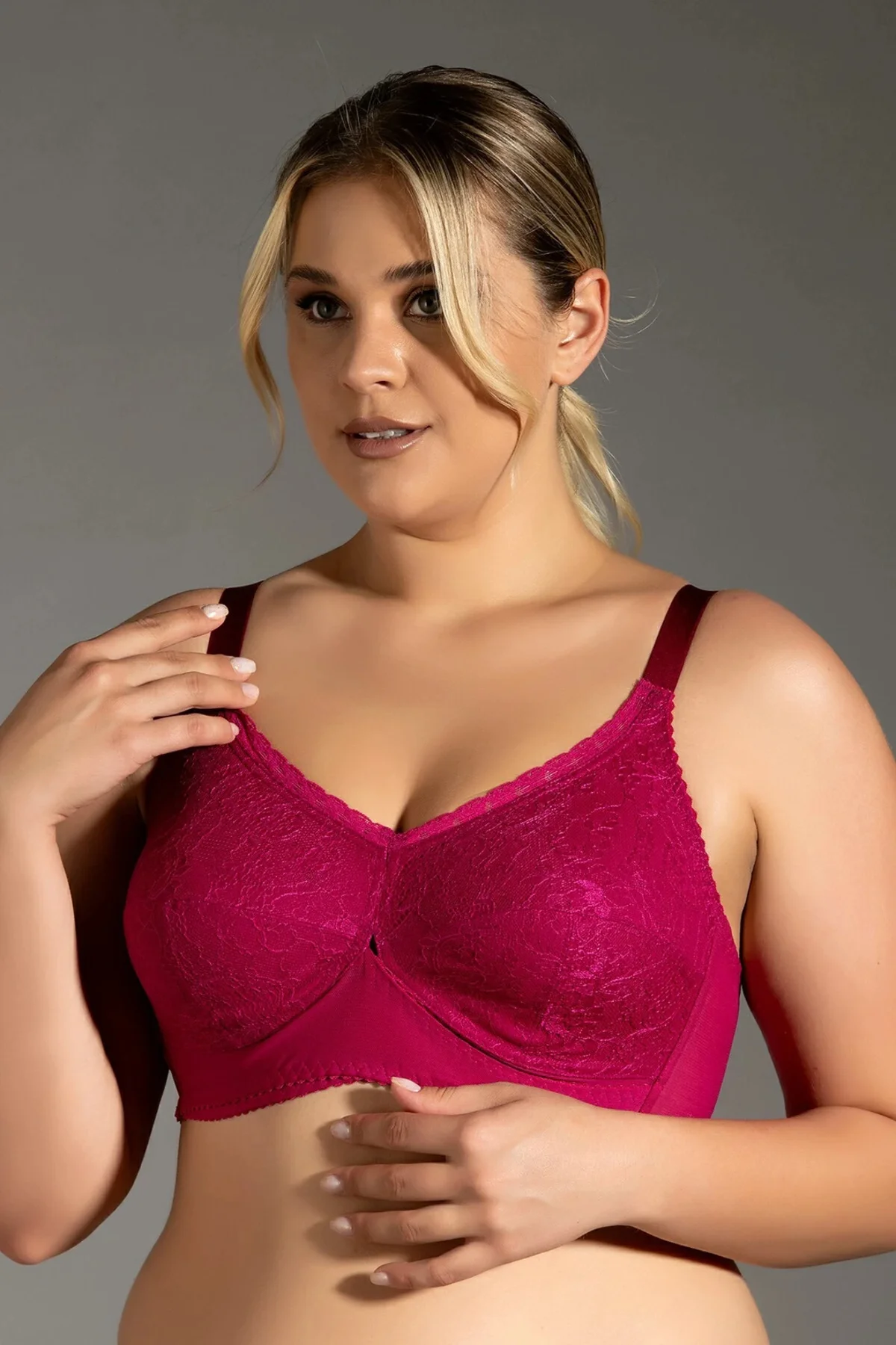 İç Giyim NEW BRA Balensiz Dantelli Mideli Toparlayıcı Sütyen