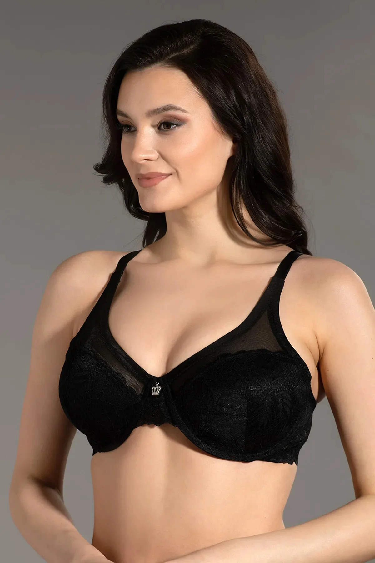 İç Giyim NEWBRA Dantel Motif İşlemeli Tül Detaylı Desteksiz C Cup