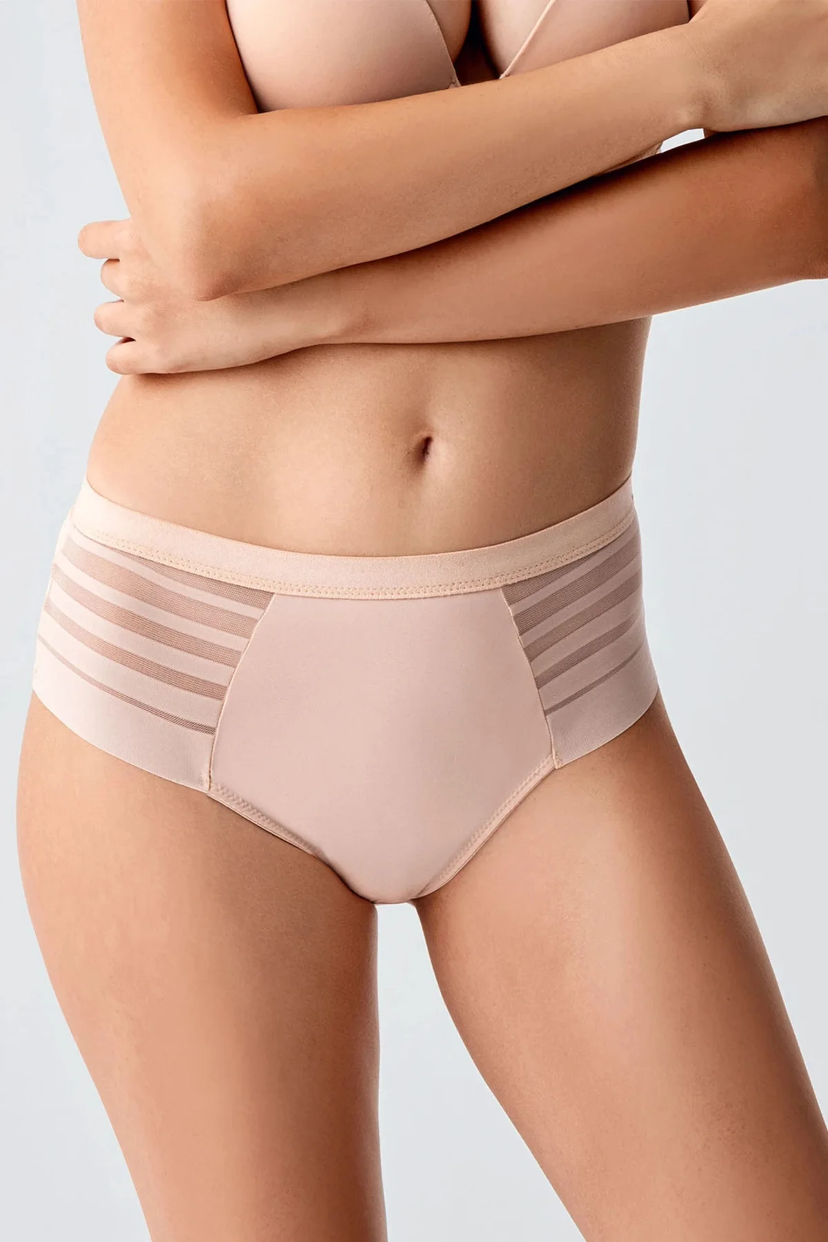 İç Giyim NEWBRA İz Yapmaz Normal Bel Toparlayıcı Slip Külot
