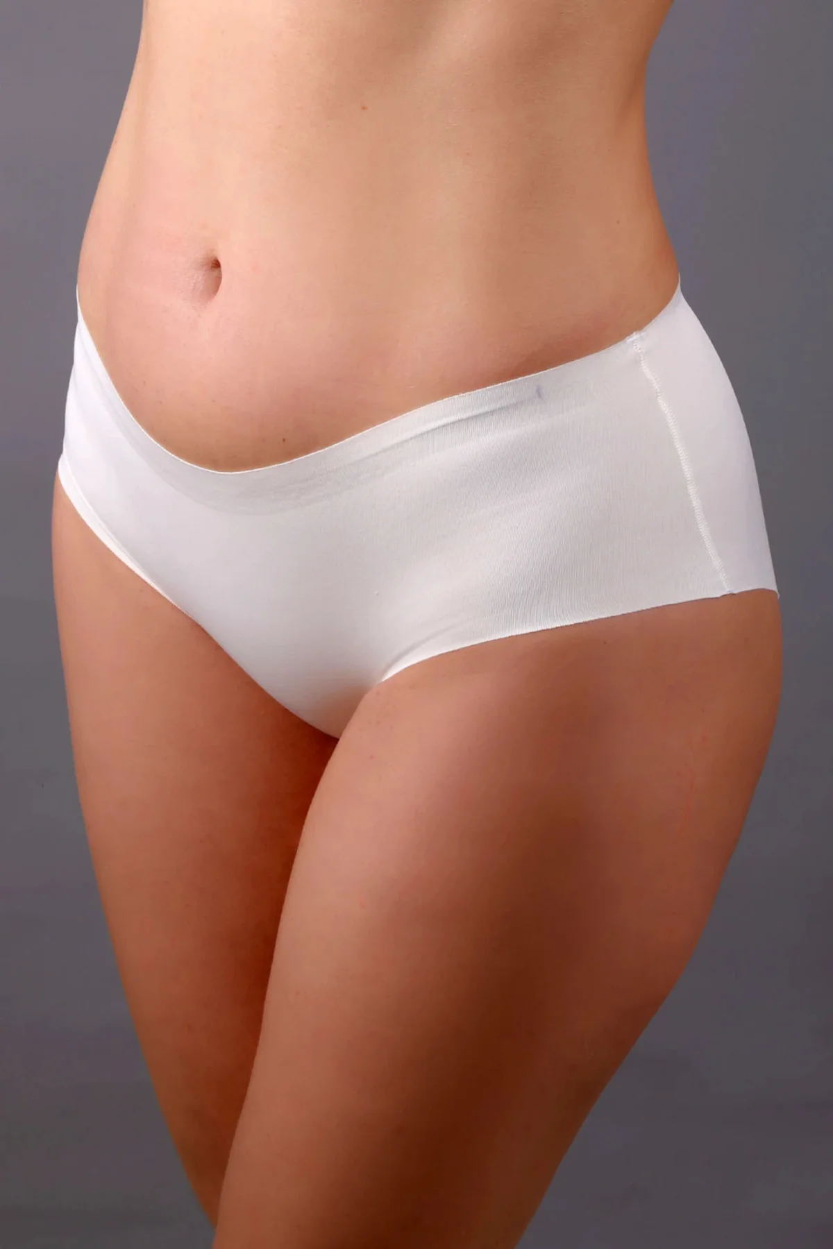 İç Giyim NEWBRA Normal Bel Toparlayıcı Lazer Kesim Slip Külot