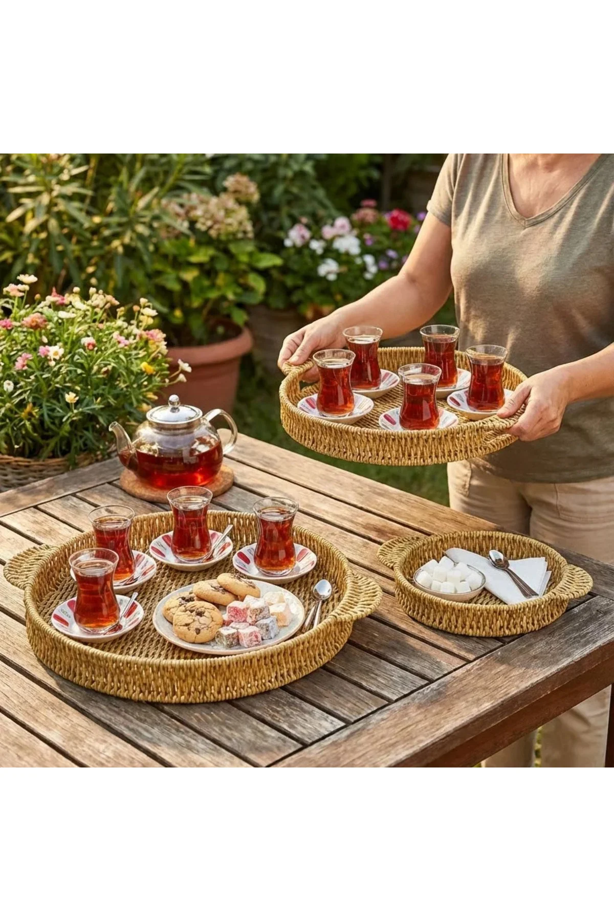İç İçe Geçebilen 3’lü Yuvarlak Plastik Rattan Tepsi Seti–Hasır Görünümlü Çok Amaçlı Servis ve Sunum İç İçe Geçebilen 3’lü Yuvarlak Plastik Rattan Tepsi Seti–Hasır Görünümlü Çok Amaçlı Servis ve Sunum