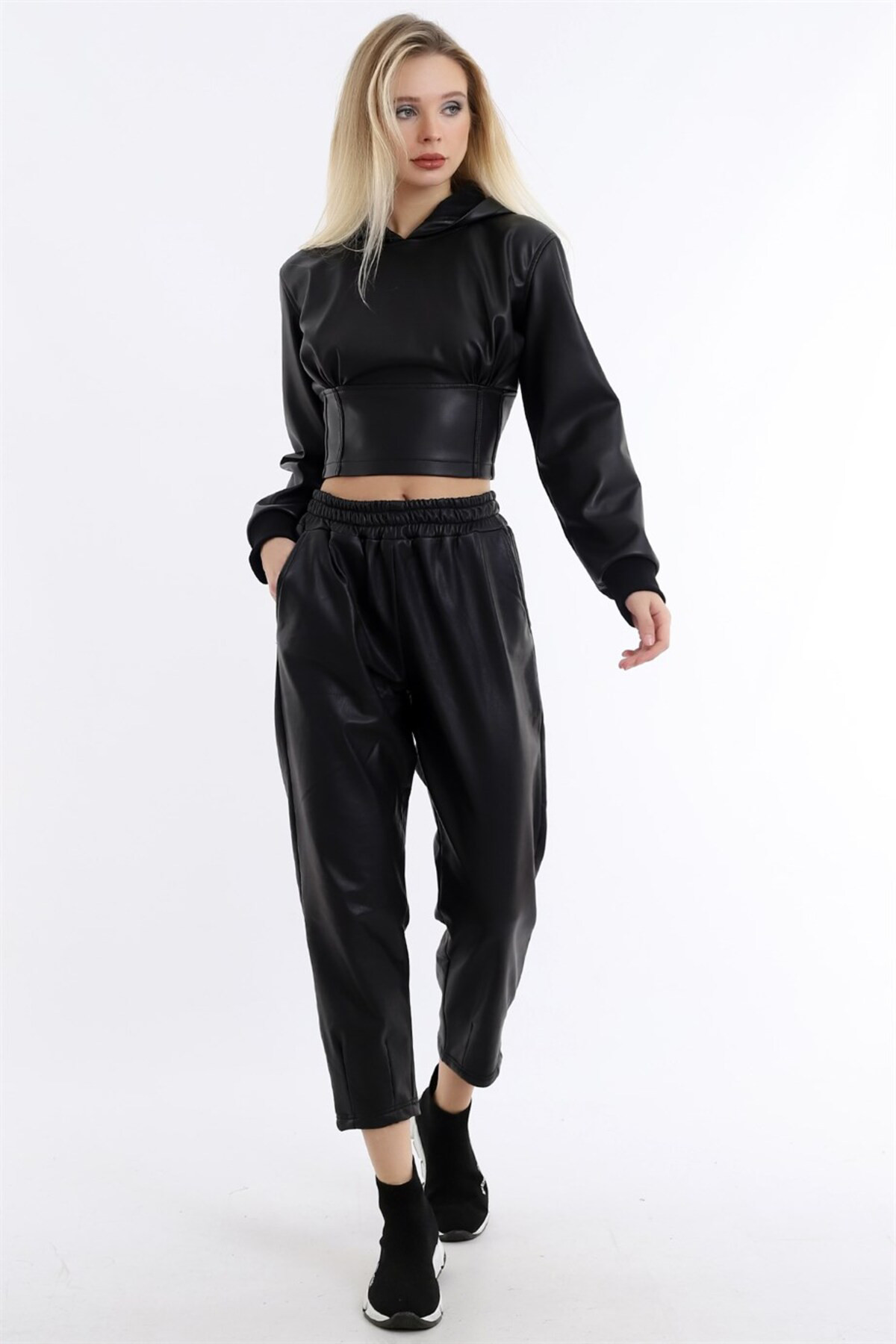 İçi Süet Kaplı Pileli Beli Büzgülü Şık Deri Pantolon