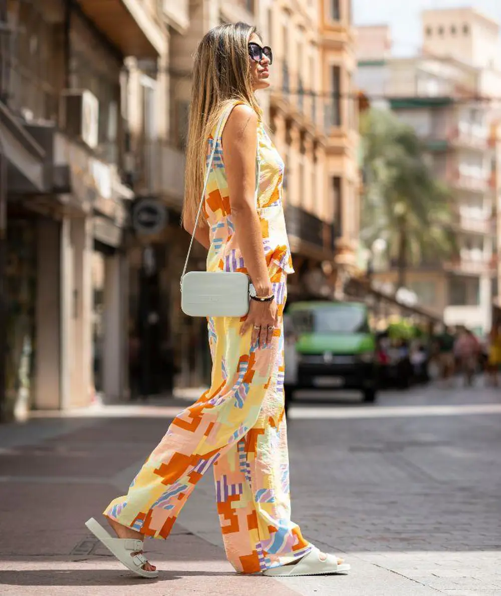 IGOR Ane Menta Fermuar Kapatmalı Ayarlanabilir Askılı Omuz Çantas