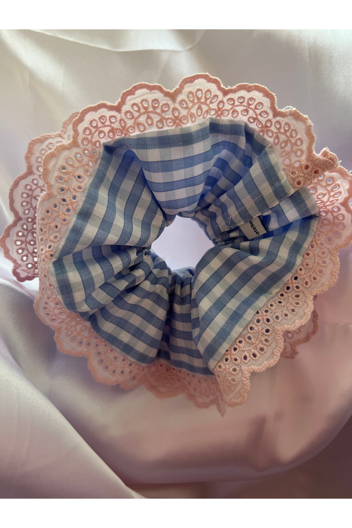 İki Boyutlu Kareli Maxi Boy Lastikli Saç Tokası