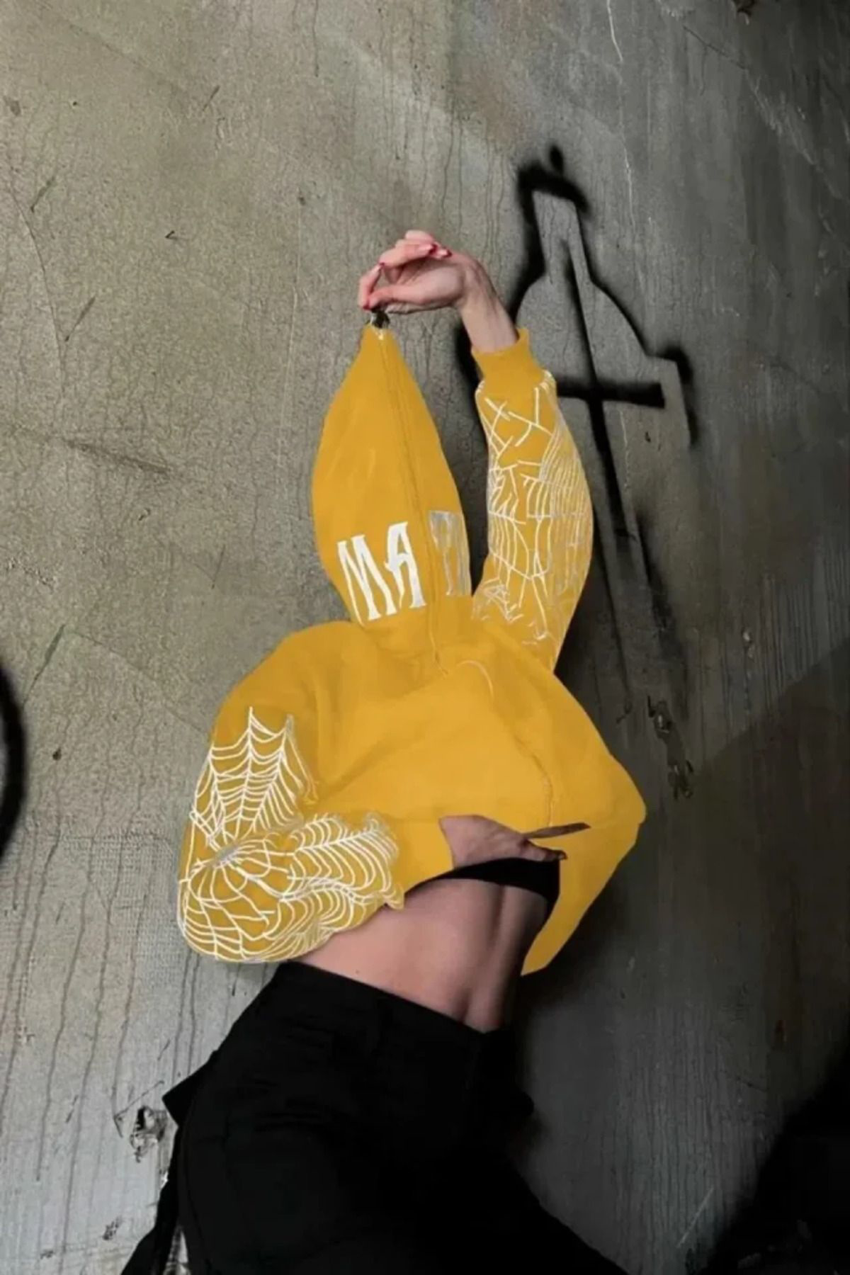 Tommy Hilfiger İki İplik Örümcek Baskili Oversize Hirka - Sari