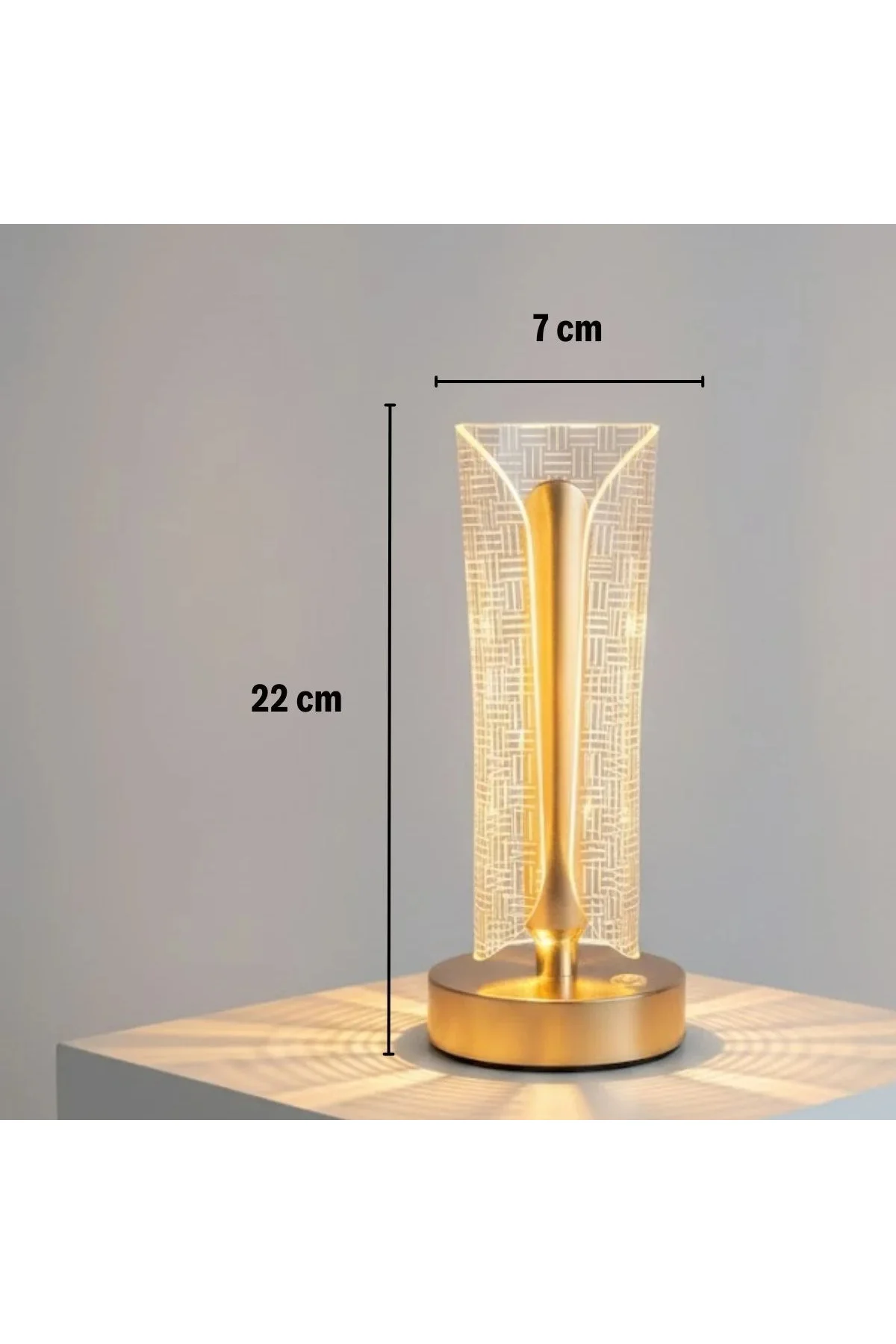 İki Yandan Kavisli Silindirik Çizgi Model Kristal LED Masa Lambası – Dokunmatik, 3 Renk Işık Modlu, İki Yandan Kavisli Silindirik Çizgi Model Kristal LED Masa Lambası – Dokunmatik, 3 Renk Işık Modlu,