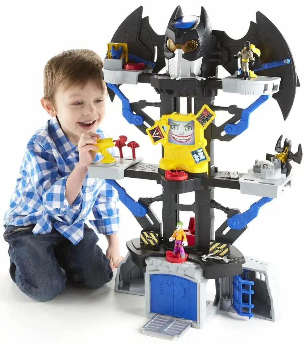 Imaginext DC Super Friends 2'si 1 Arada Transforming Batcave CHH9