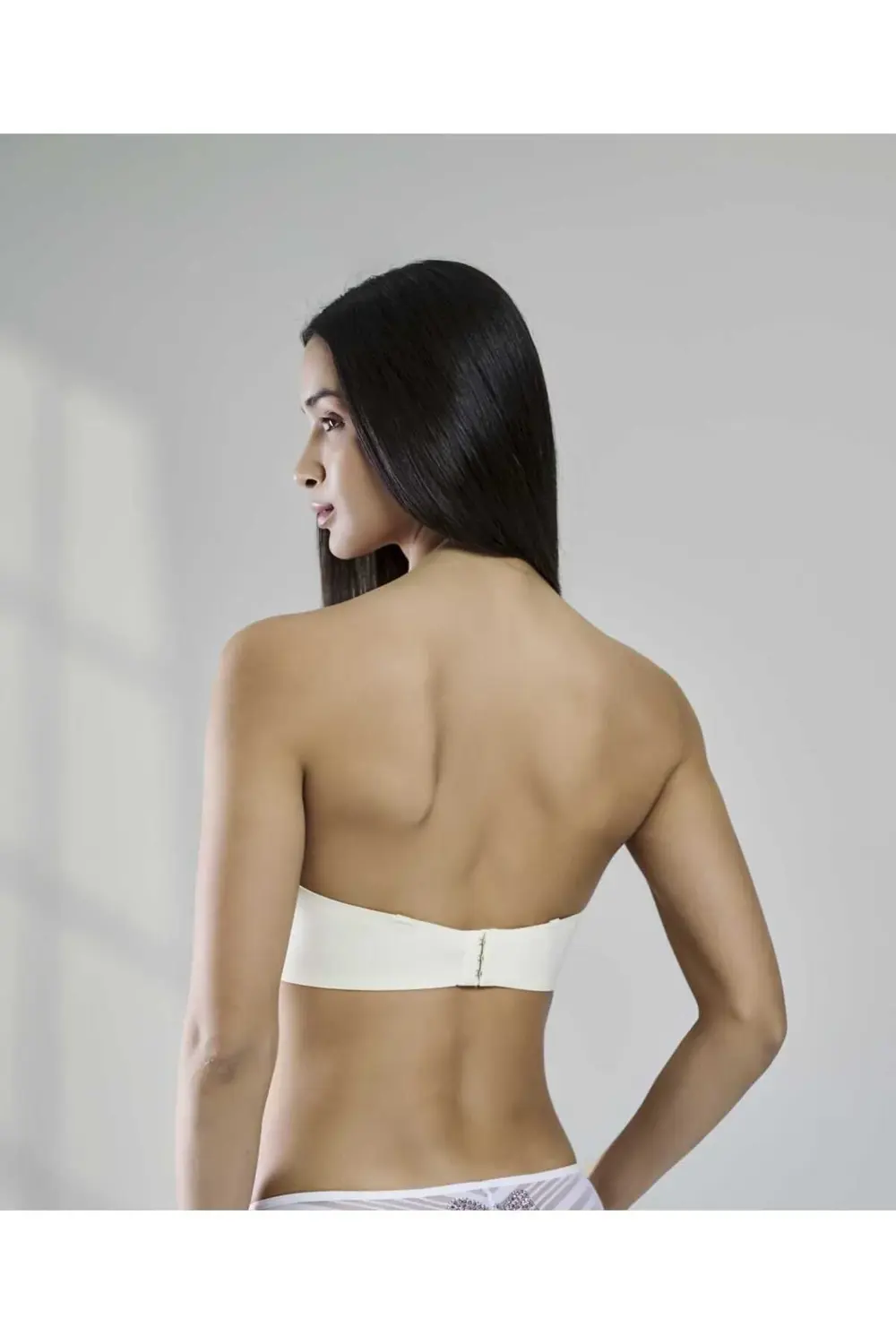 İNCE ASKILI BALENSİZ DESTEKSİZ STRAPLEZ LAZER KESİM SÜTYEN