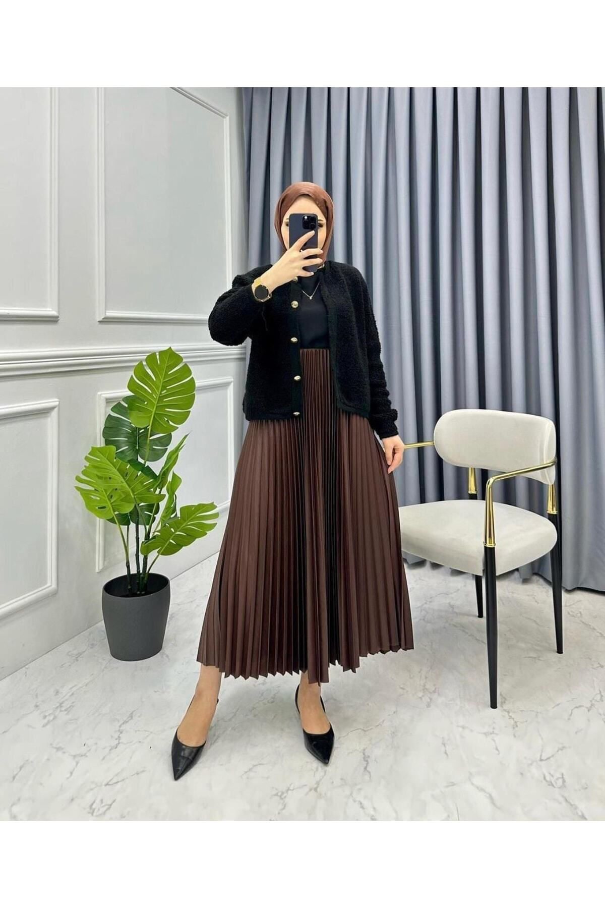 Ince Piliseli Model Etek