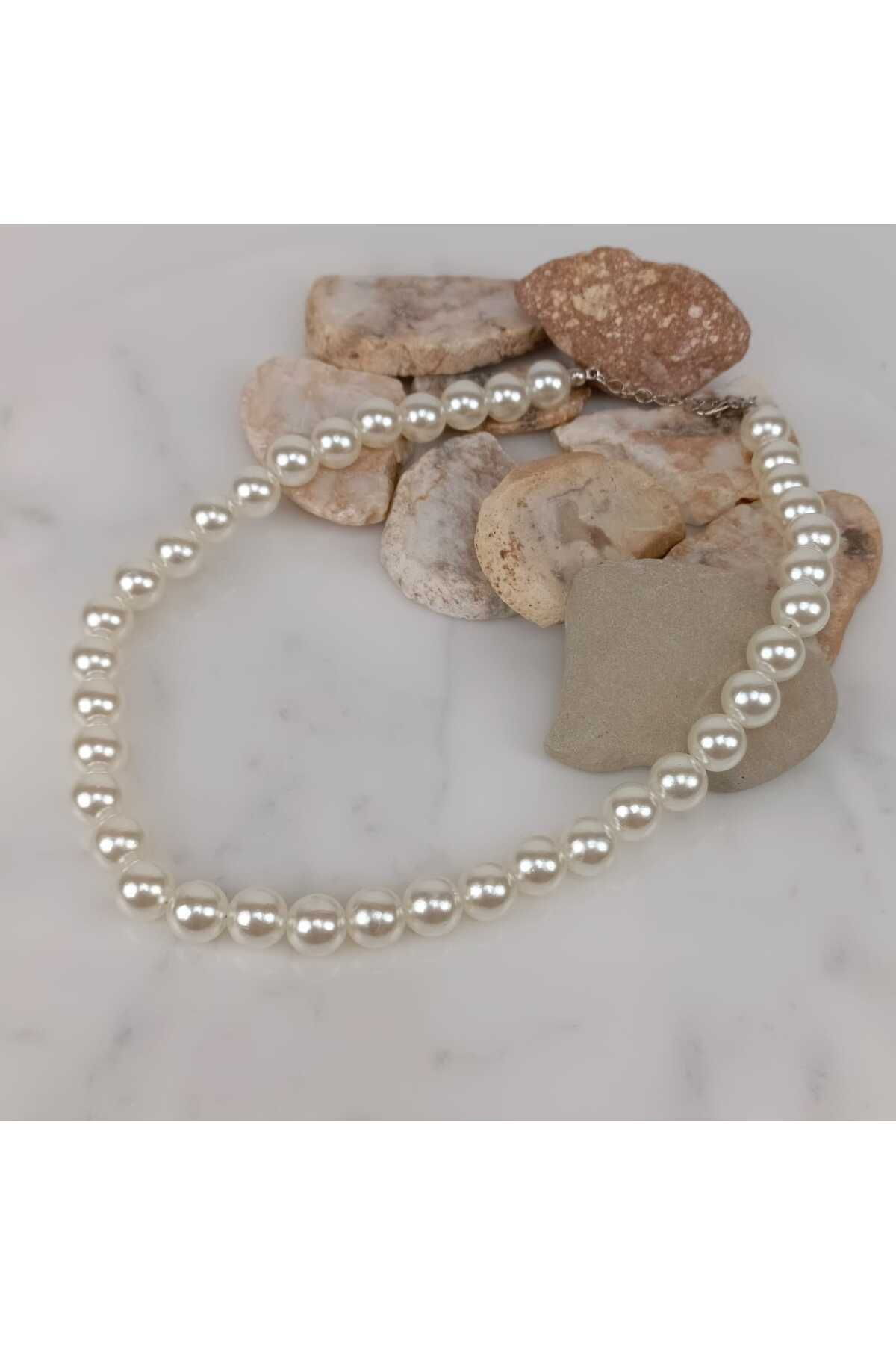 İNCİ GÖRÜNÜMLÜ BONCUK KOLYE